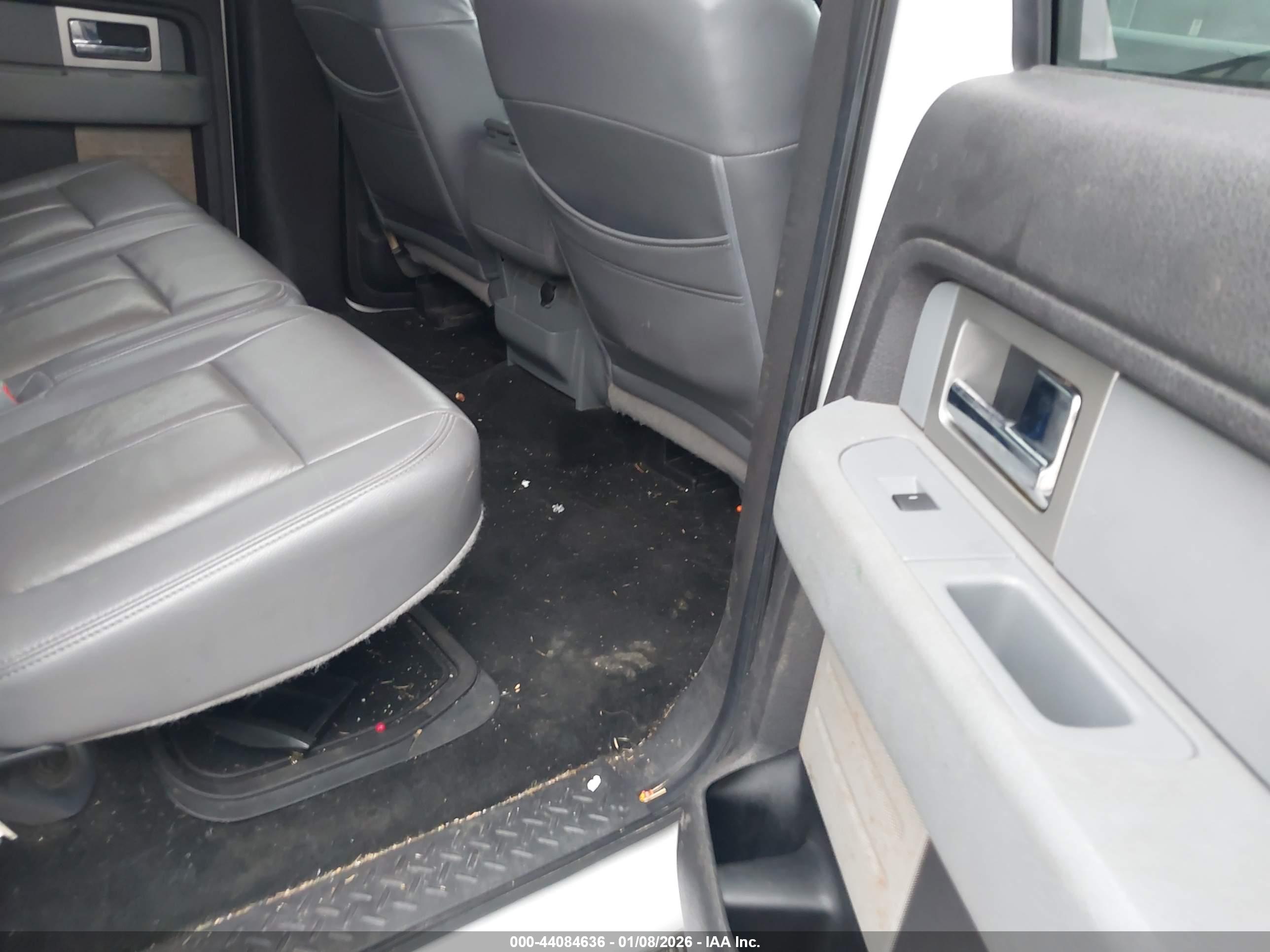 FORD F-150 image 8