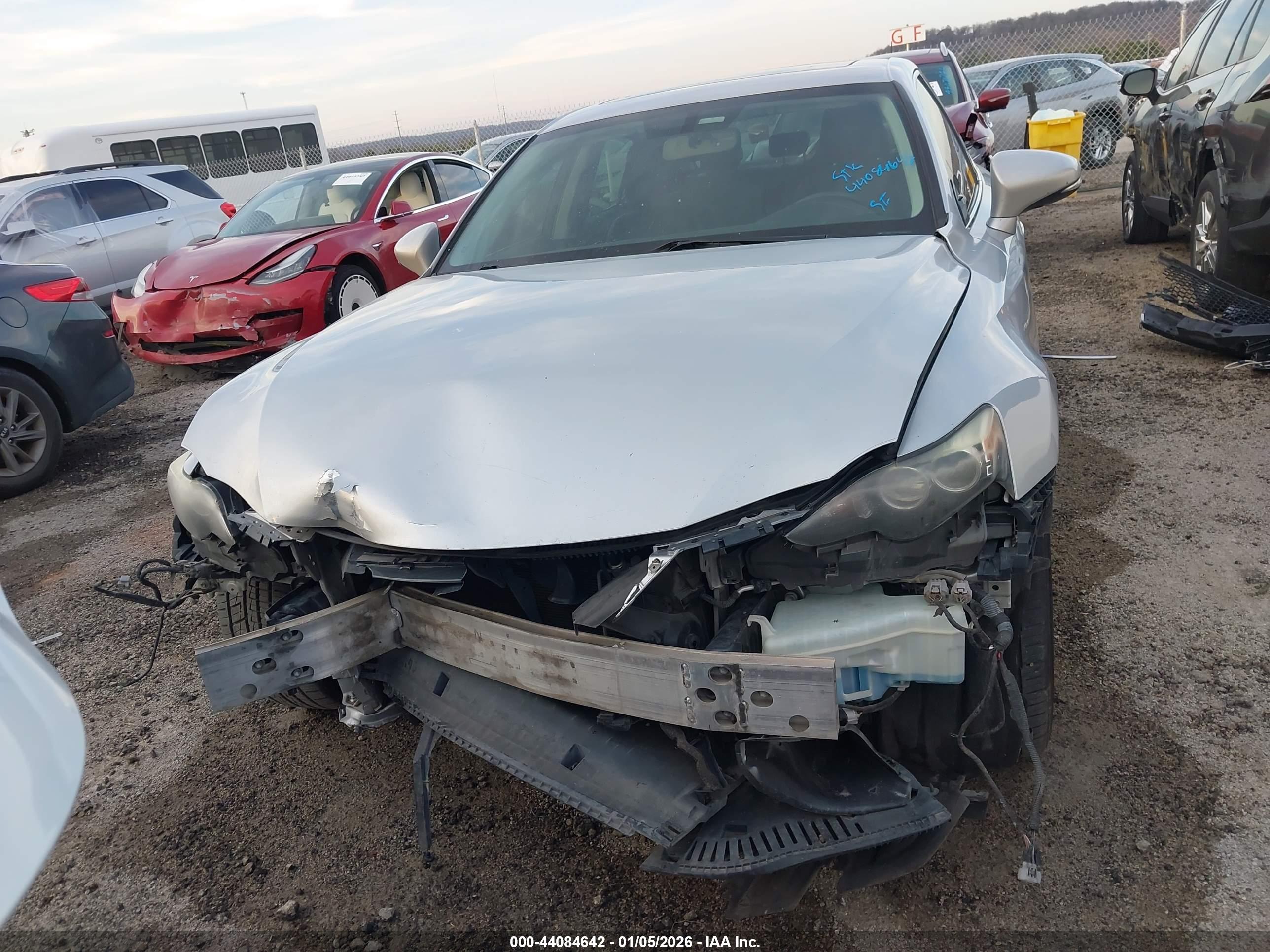 LEXUS IS image 6