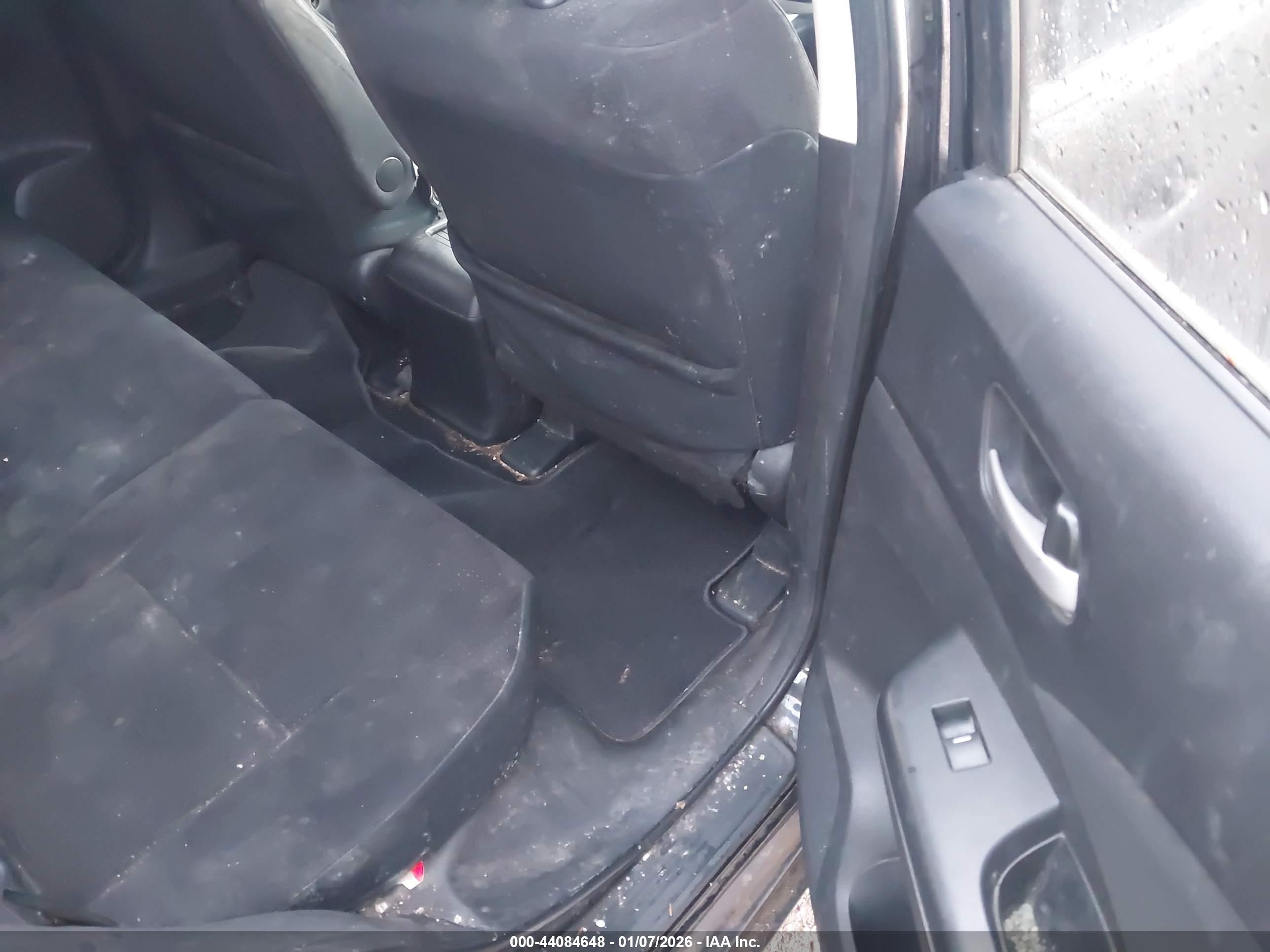 HONDA CR-V image 8