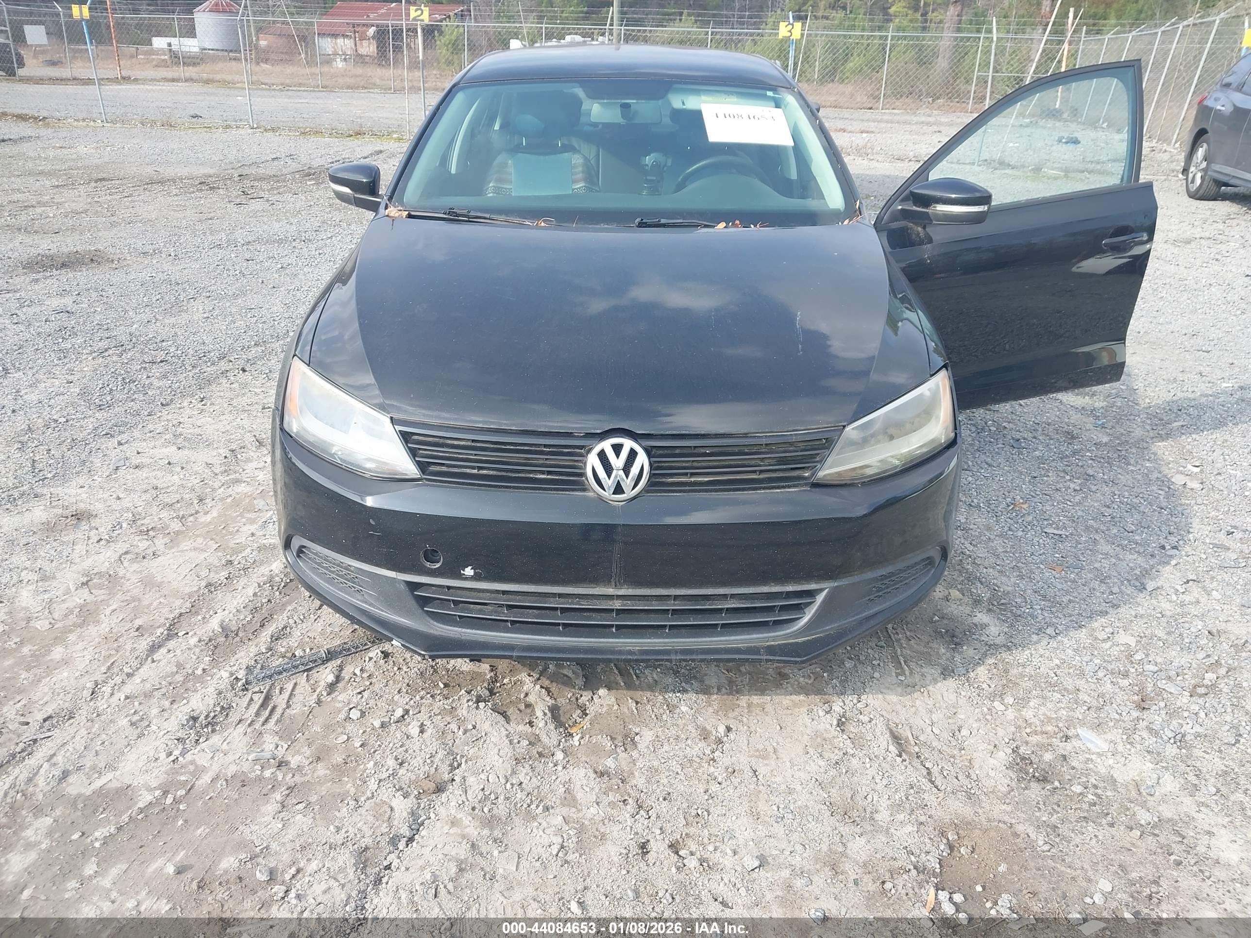 VOLKSWAGEN JETTA image 6