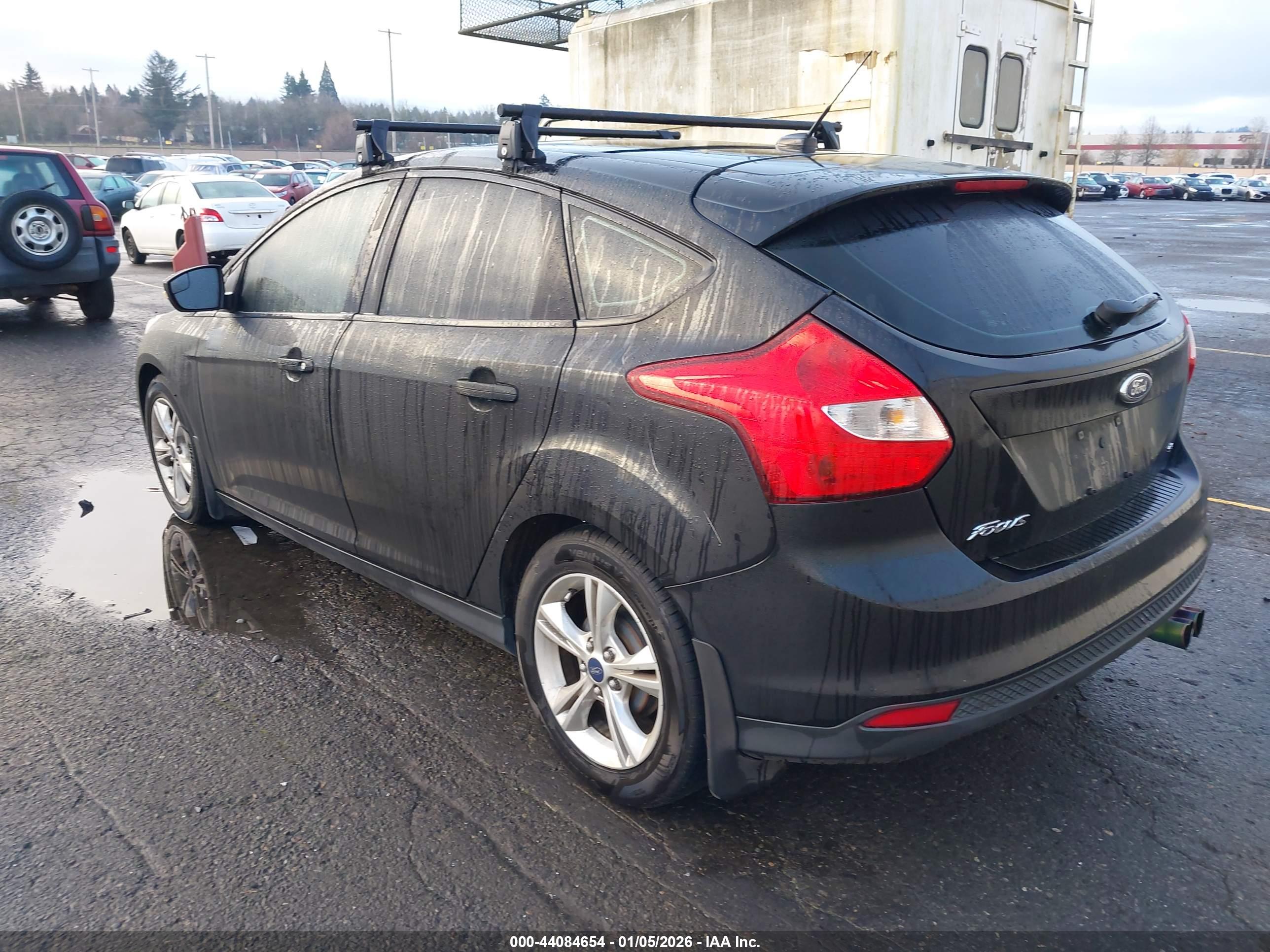 FORD FOCUS image 3