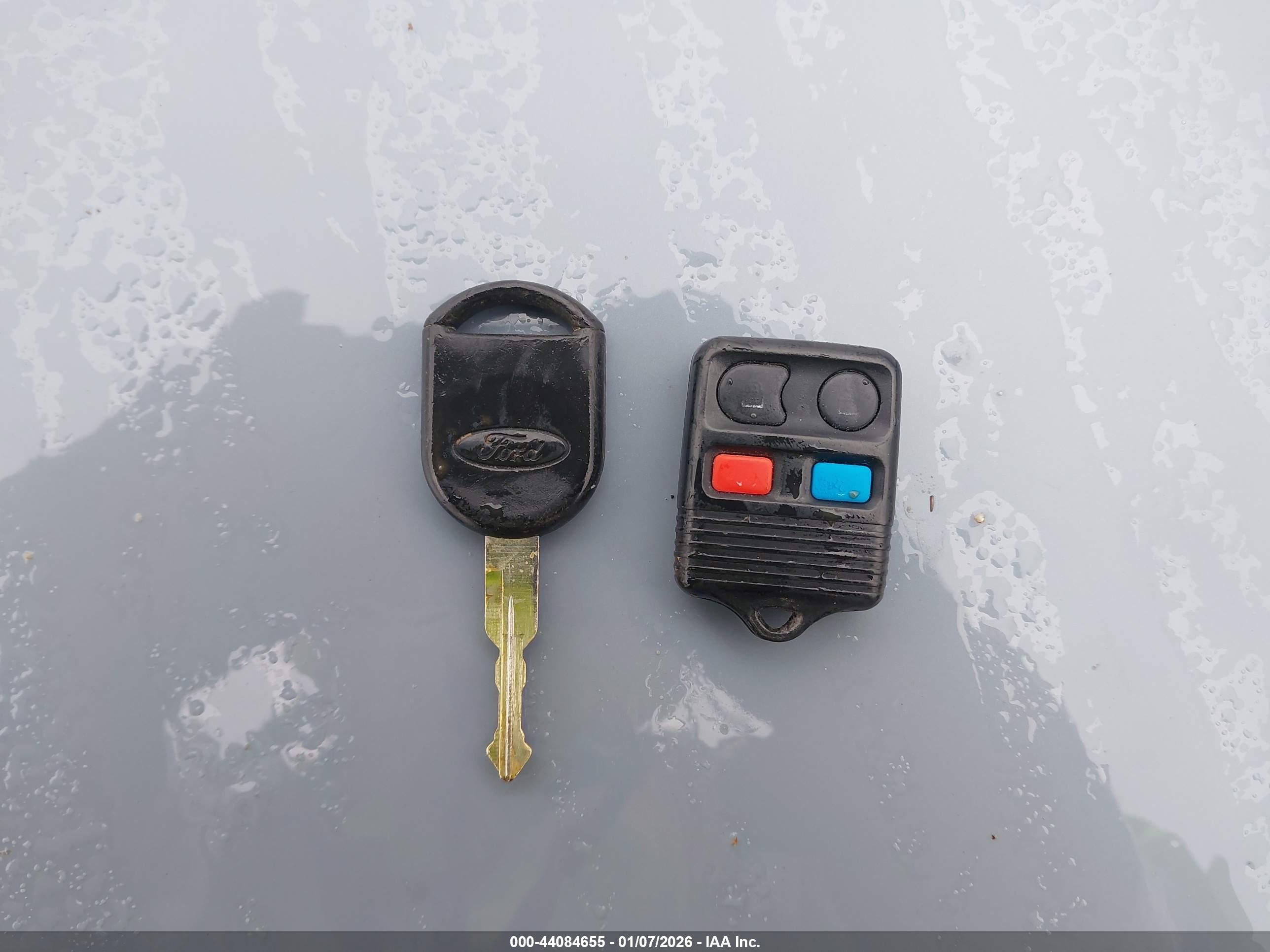 FORD FOCUS image 11