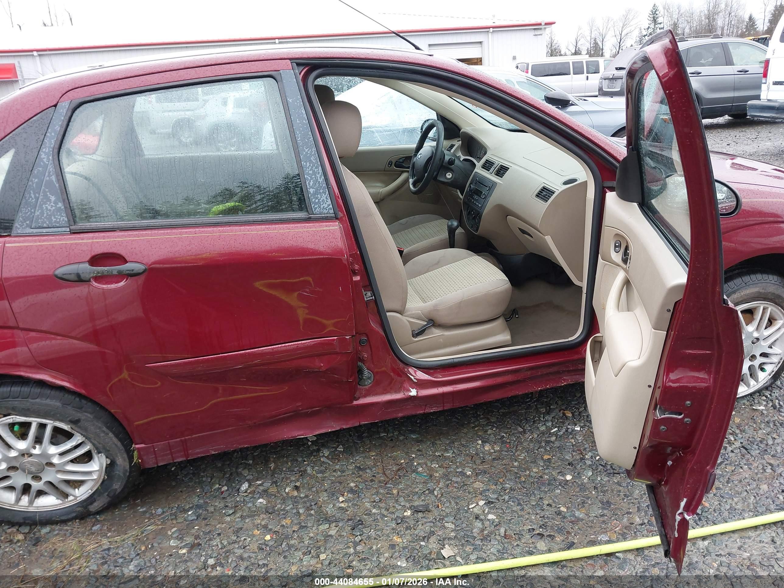 FORD FOCUS image 5