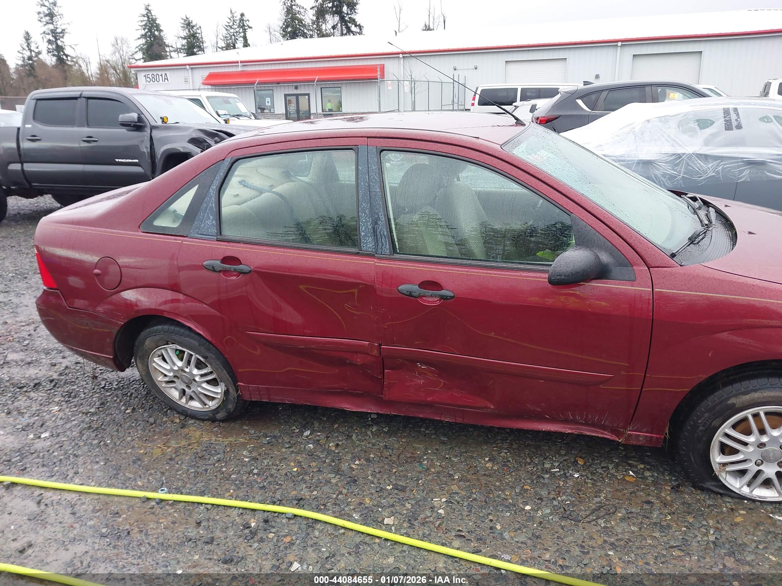 FORD FOCUS image 6