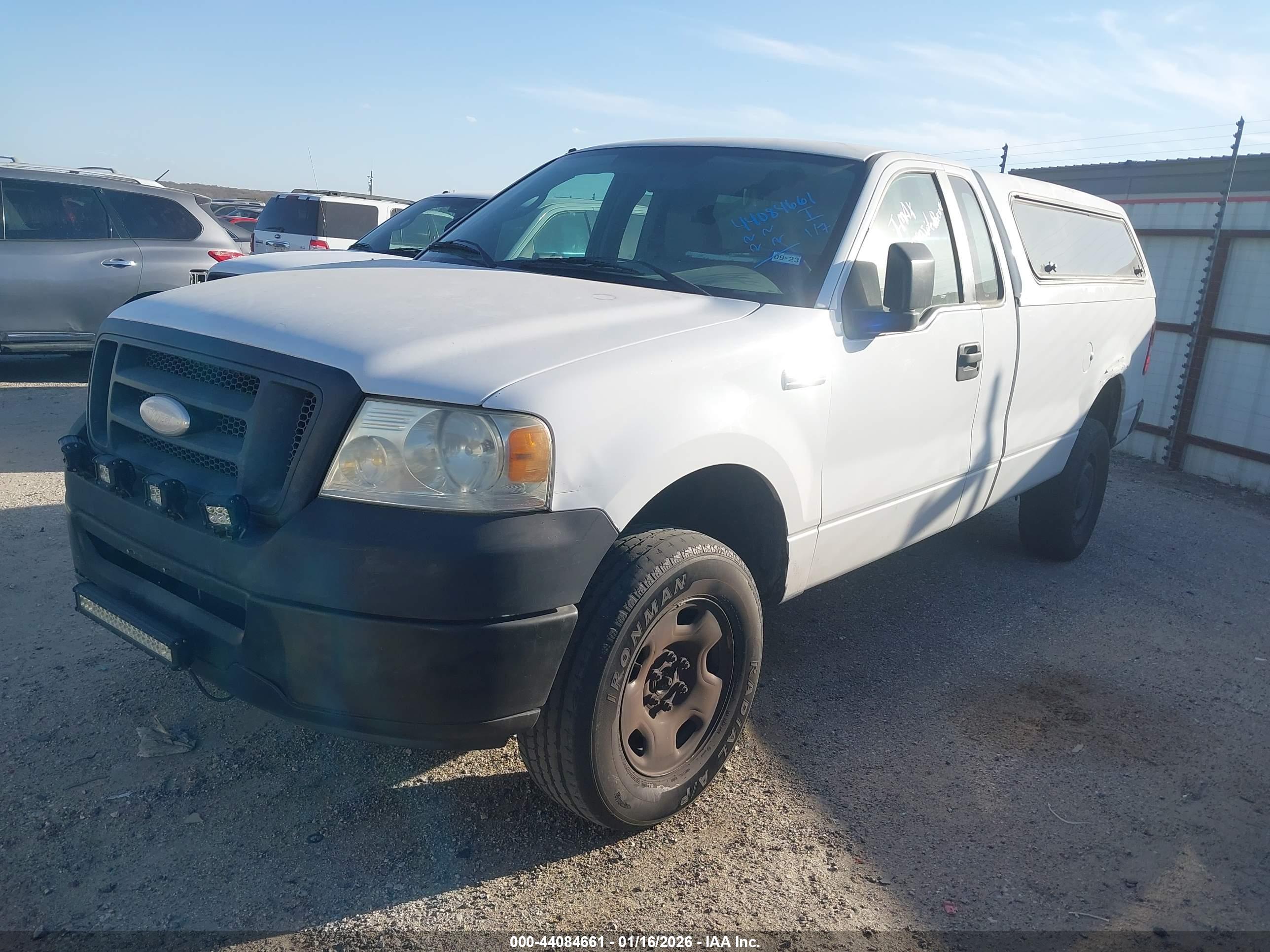 FORD F-150 image 2