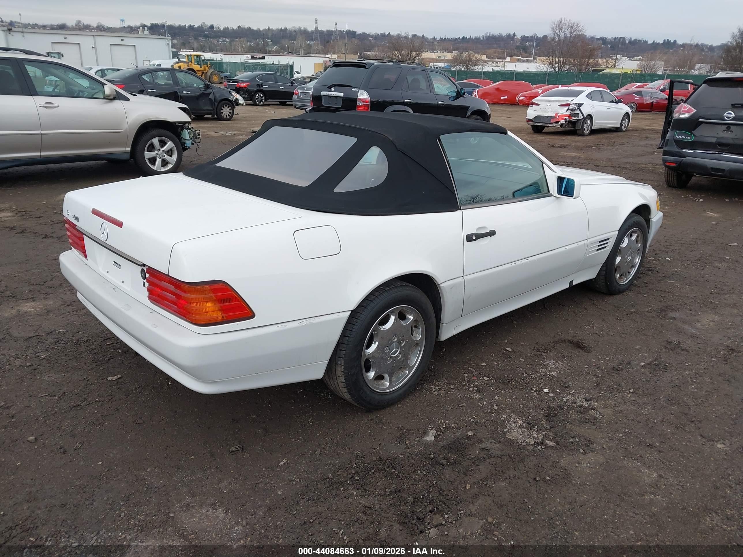 MERCEDES-BENZ SL image 4