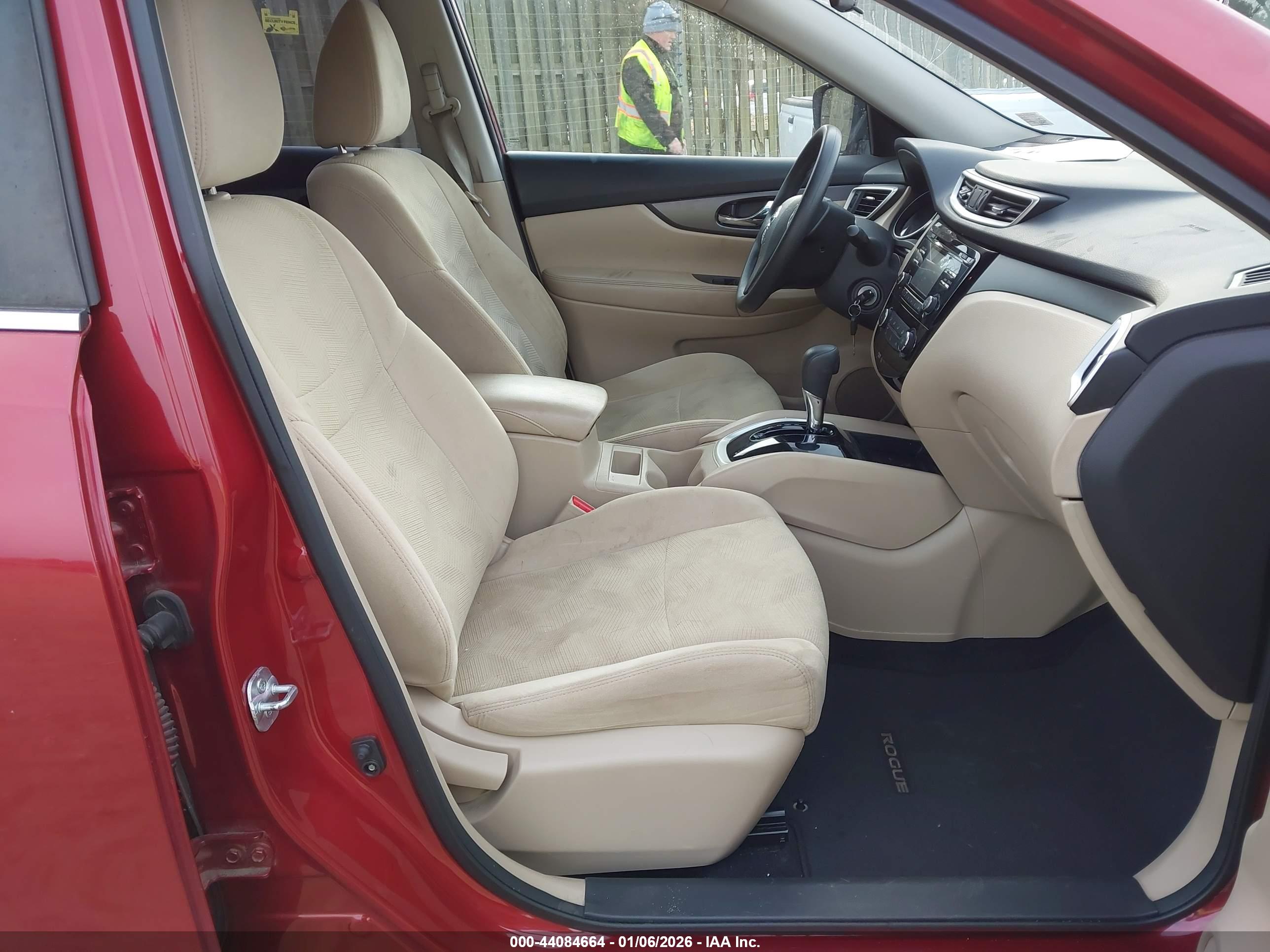 NISSAN ROGUE image 5