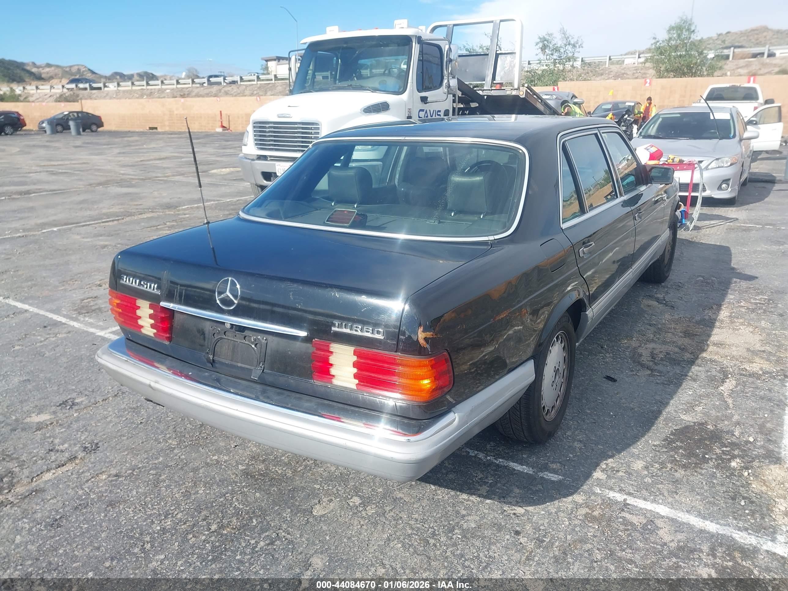 MERCEDES-BENZ 300 image 4