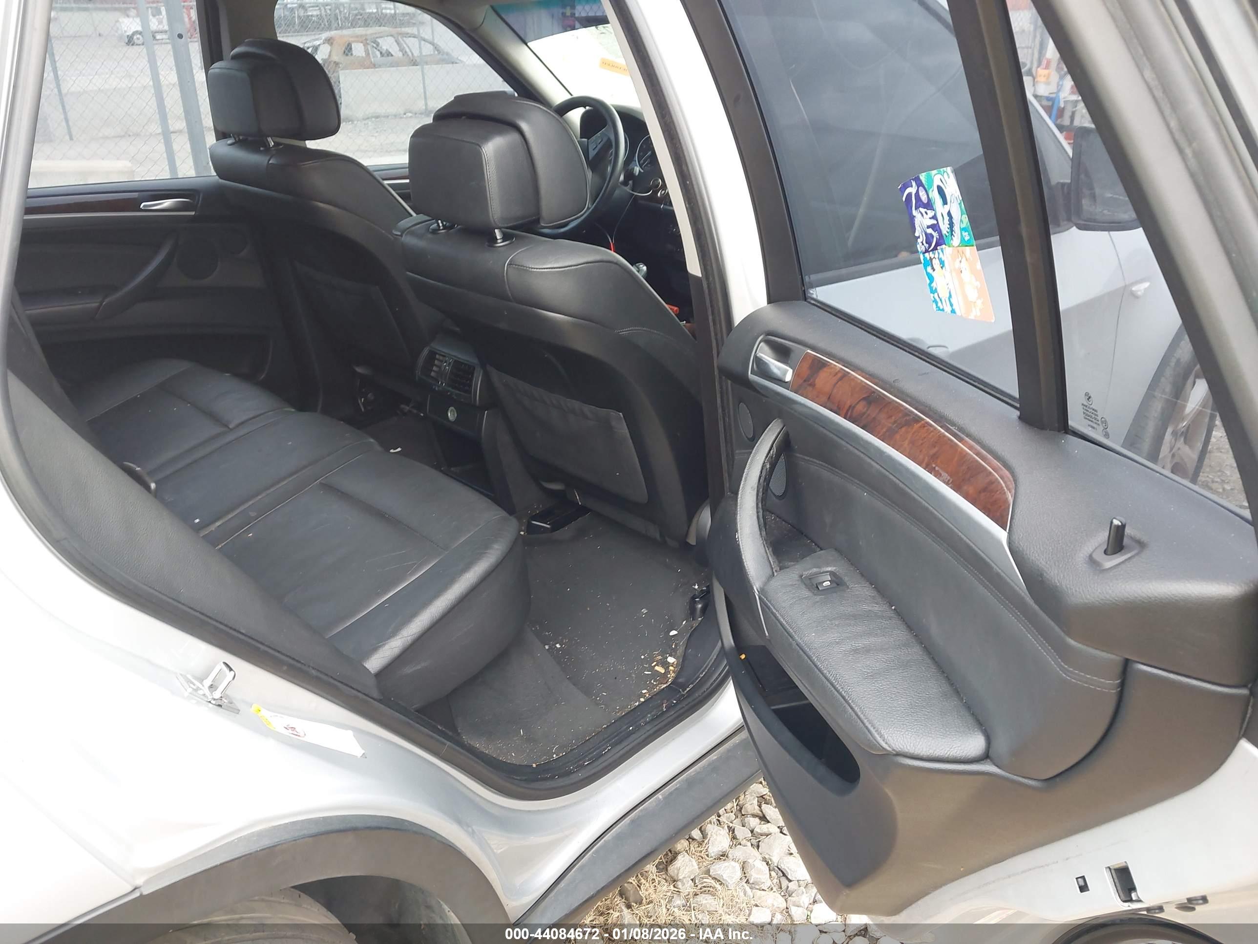 BMW X5 image 8