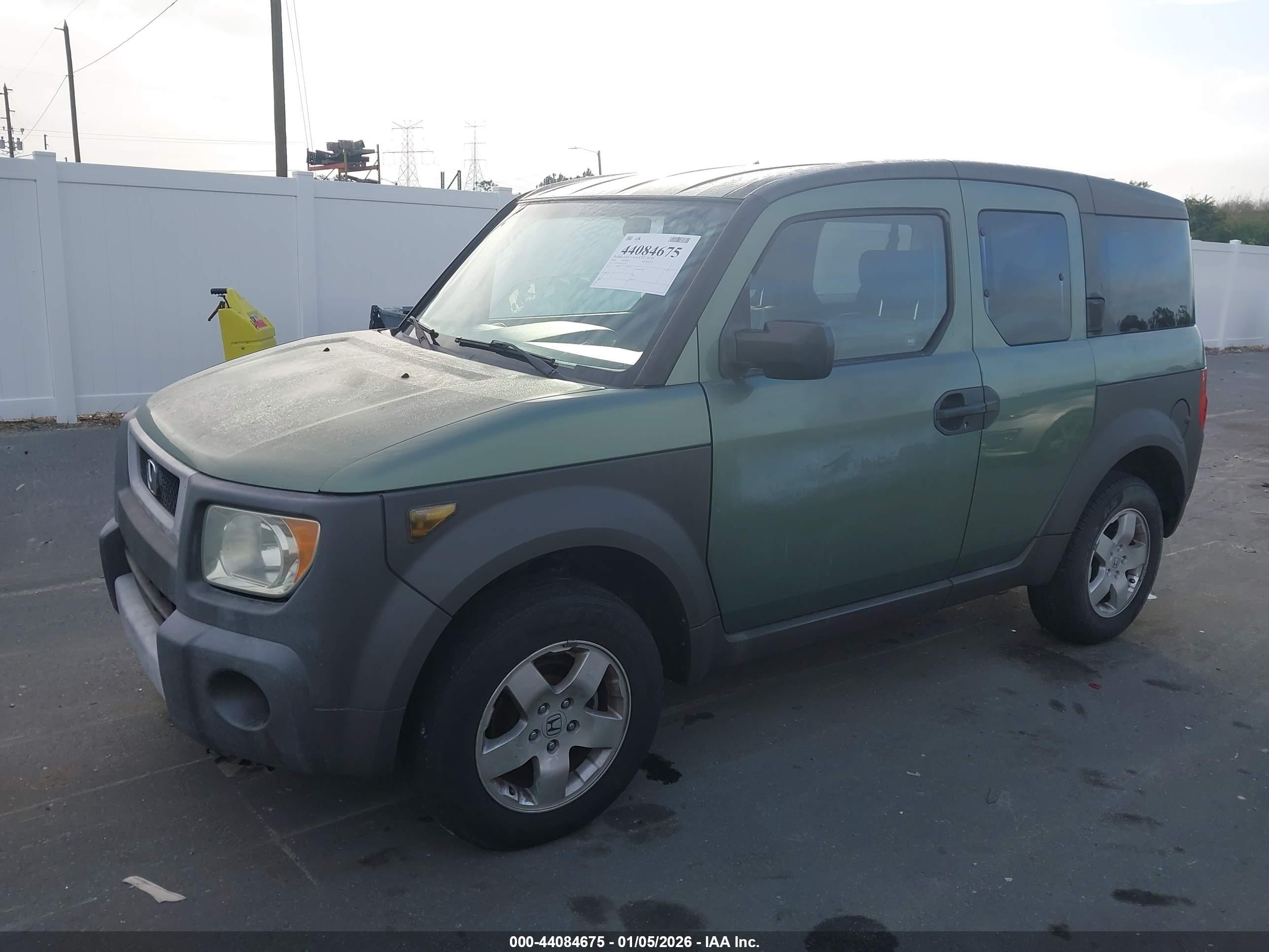 HONDA ELEMENT image 2