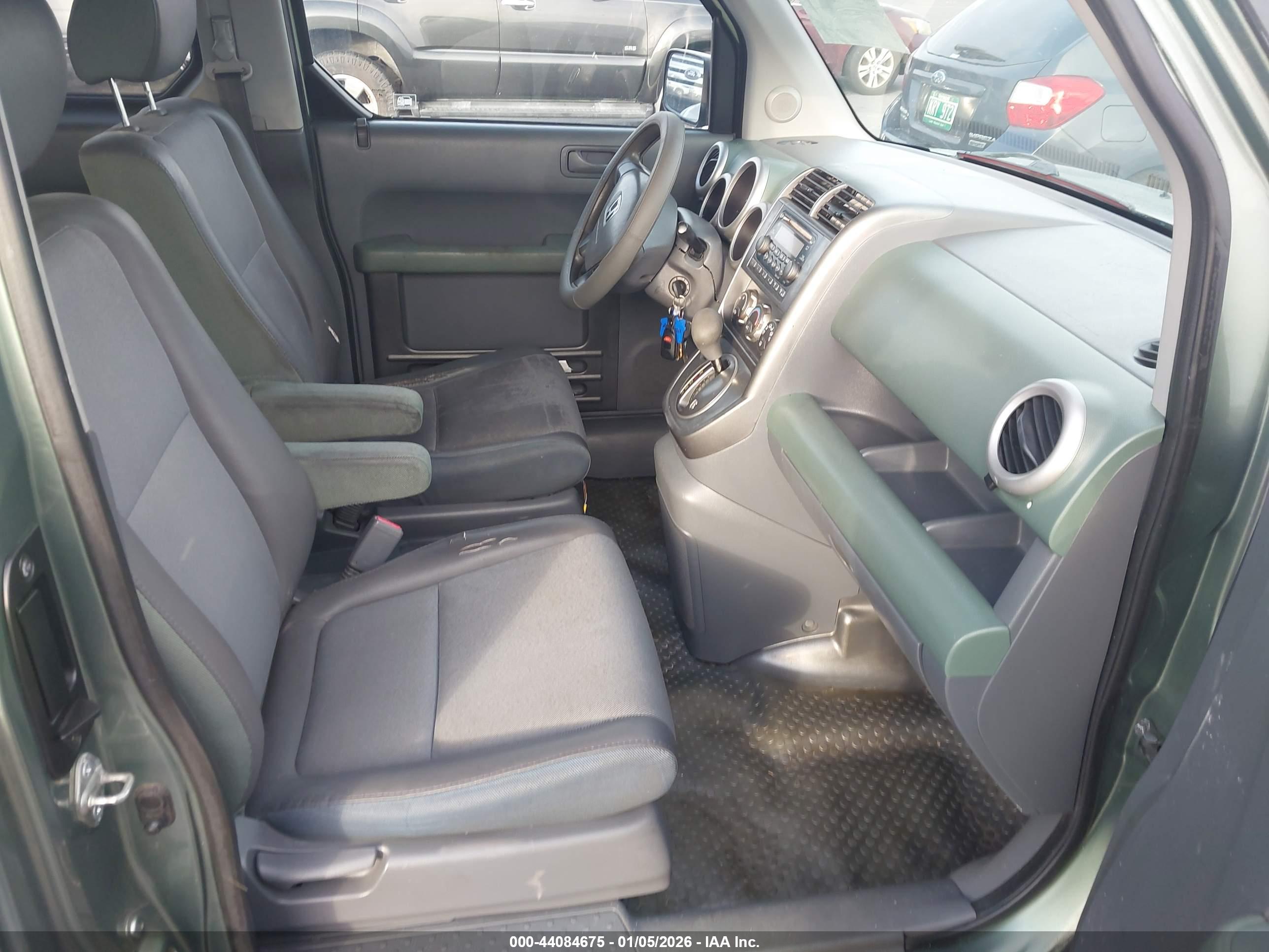 HONDA ELEMENT image 5