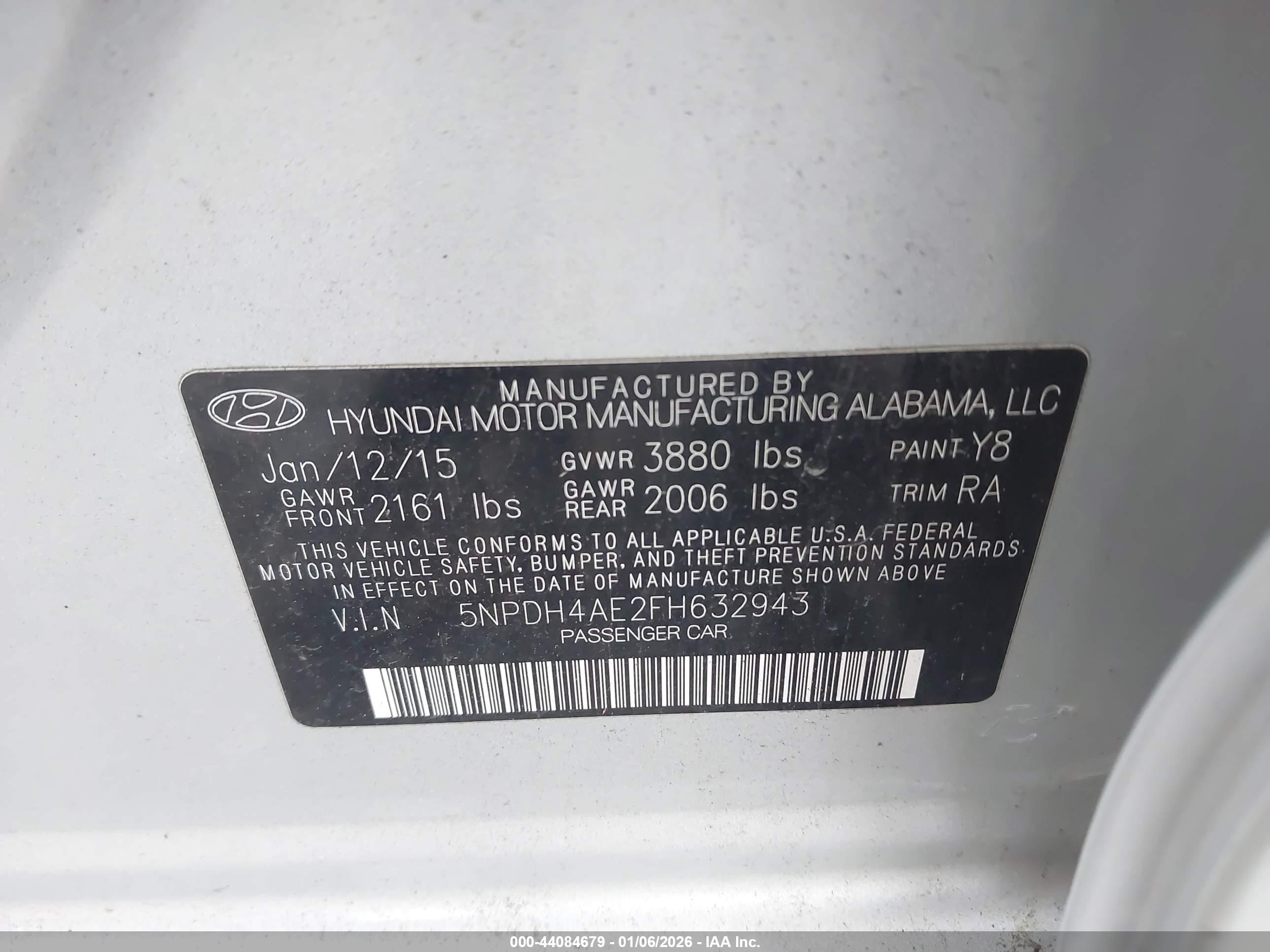 HYUNDAI ELANTRA image 9