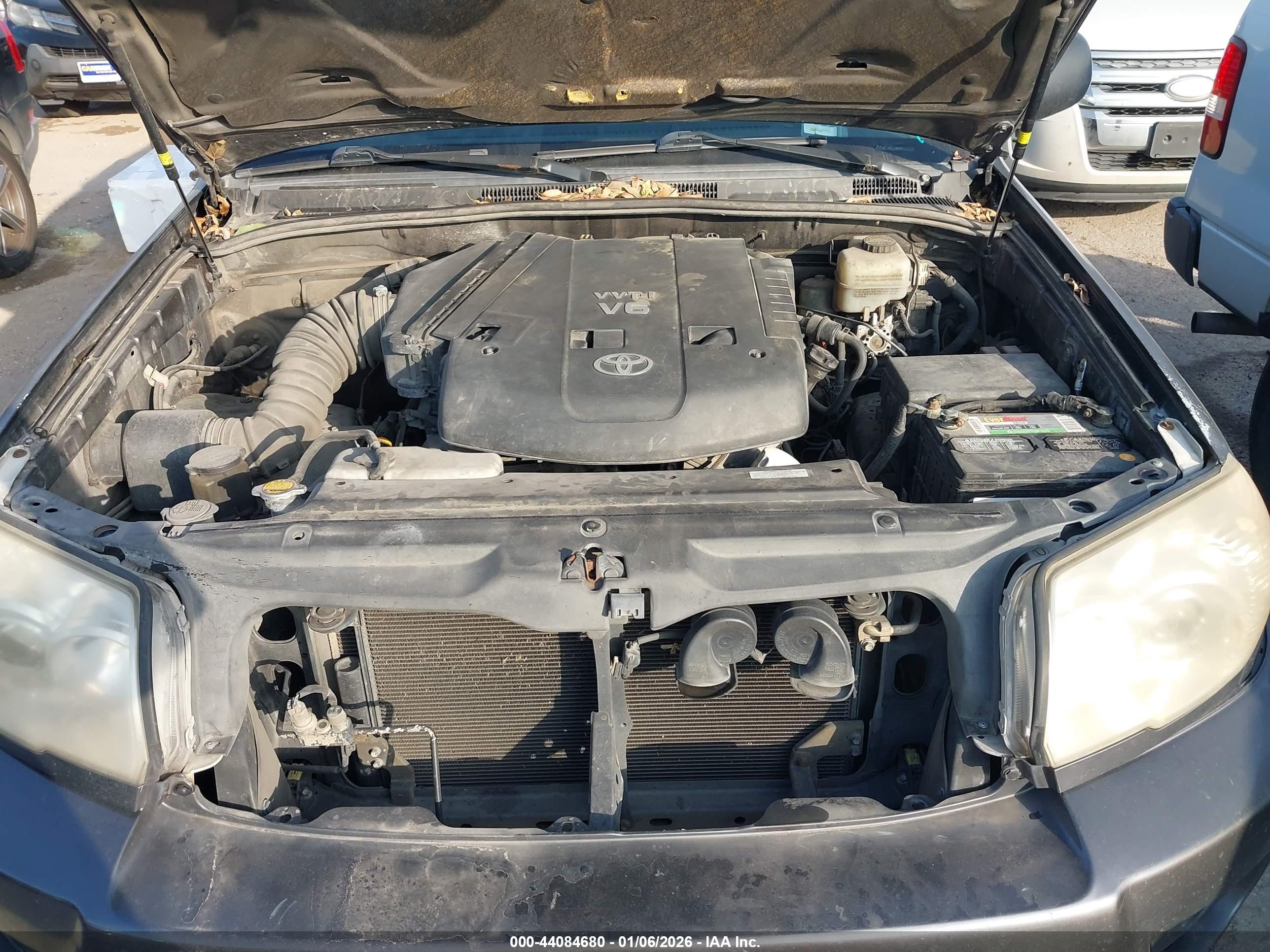TOYOTA 4RUNNER image 10