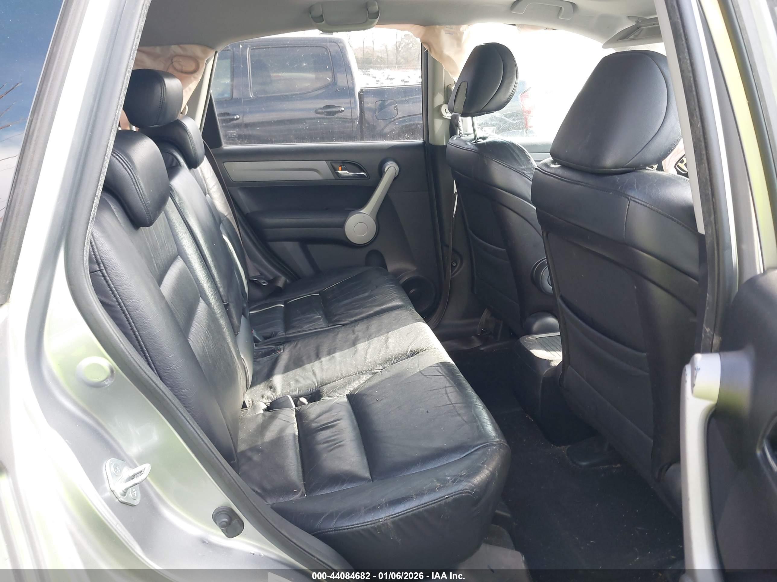 HONDA CR-V image 8