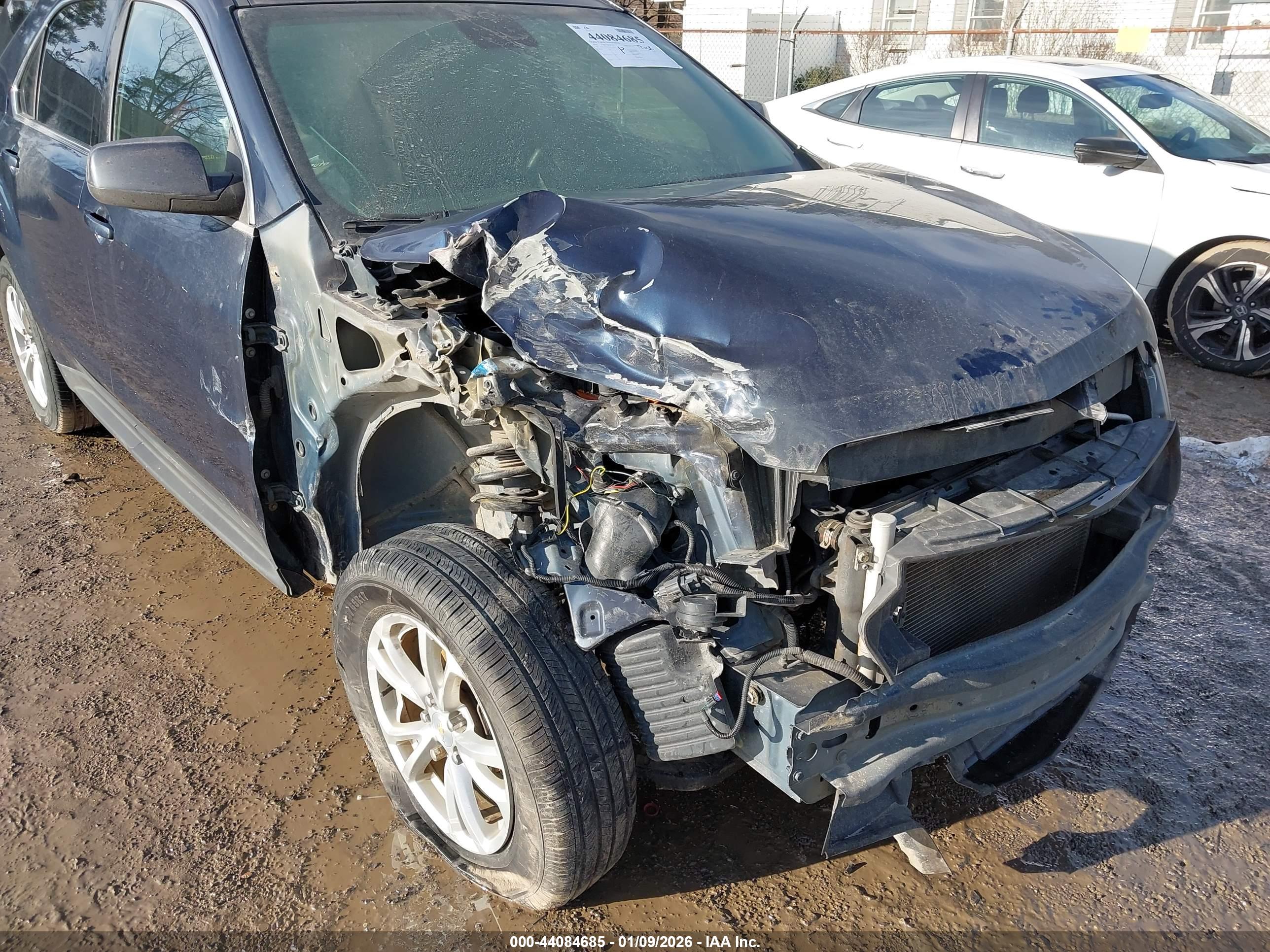 CHEVROLET EQUINOX image 6