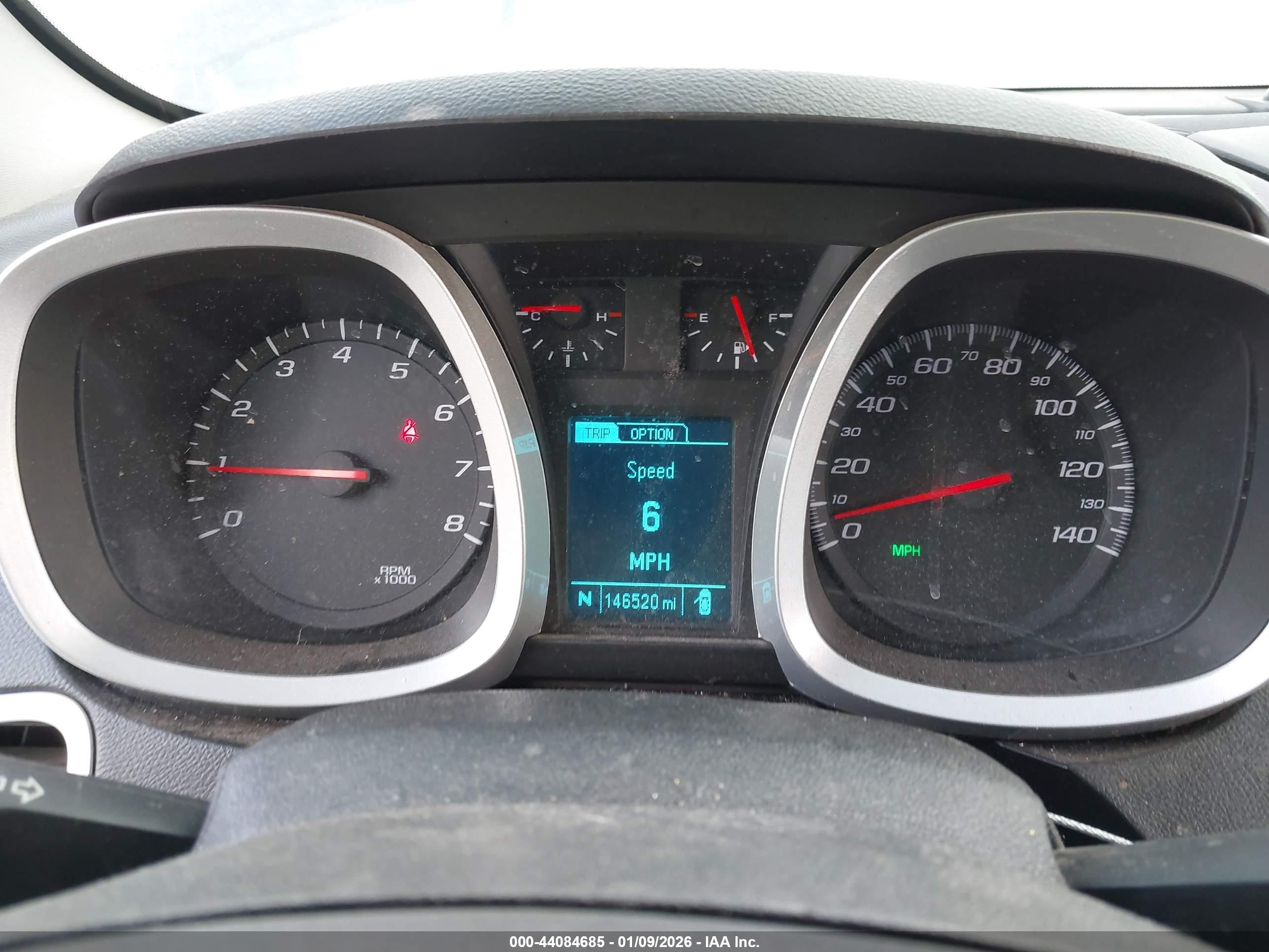 CHEVROLET EQUINOX image 7