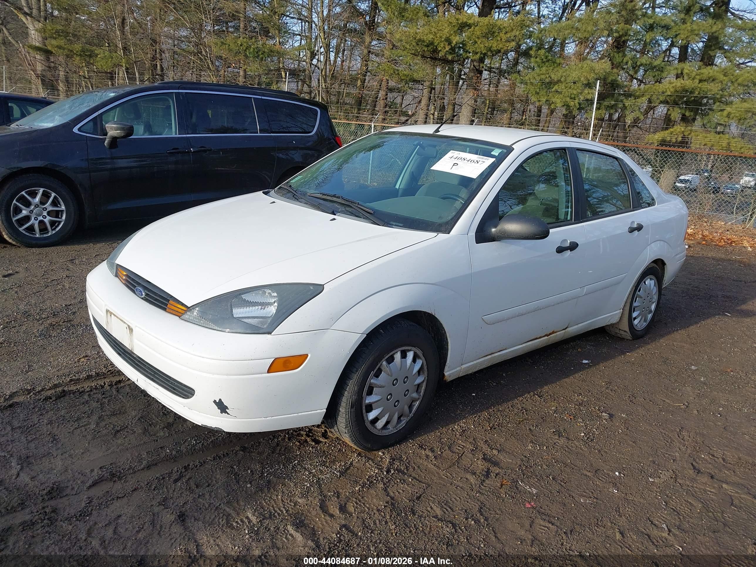FORD FOCUS image 2
