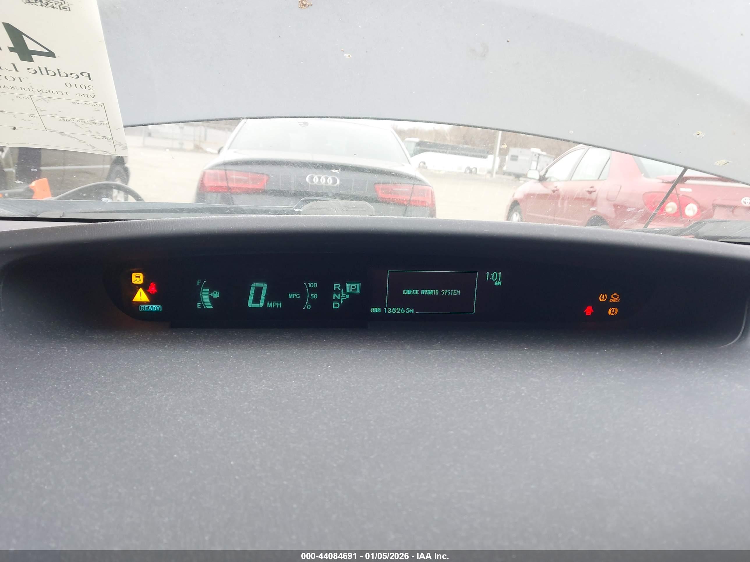 TOYOTA PRIUS image 7
