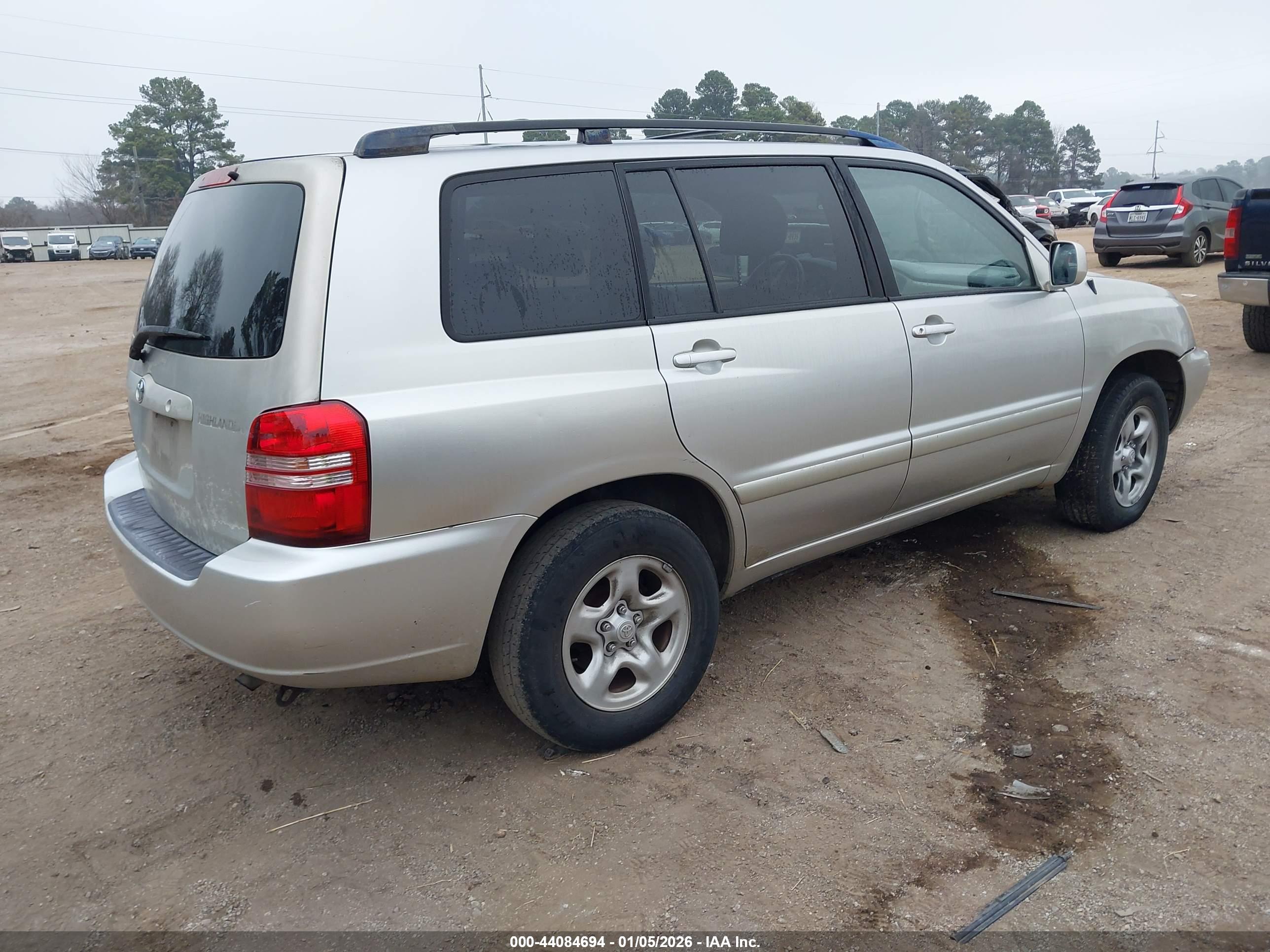 TOYOTA HIGHLANDER image 4