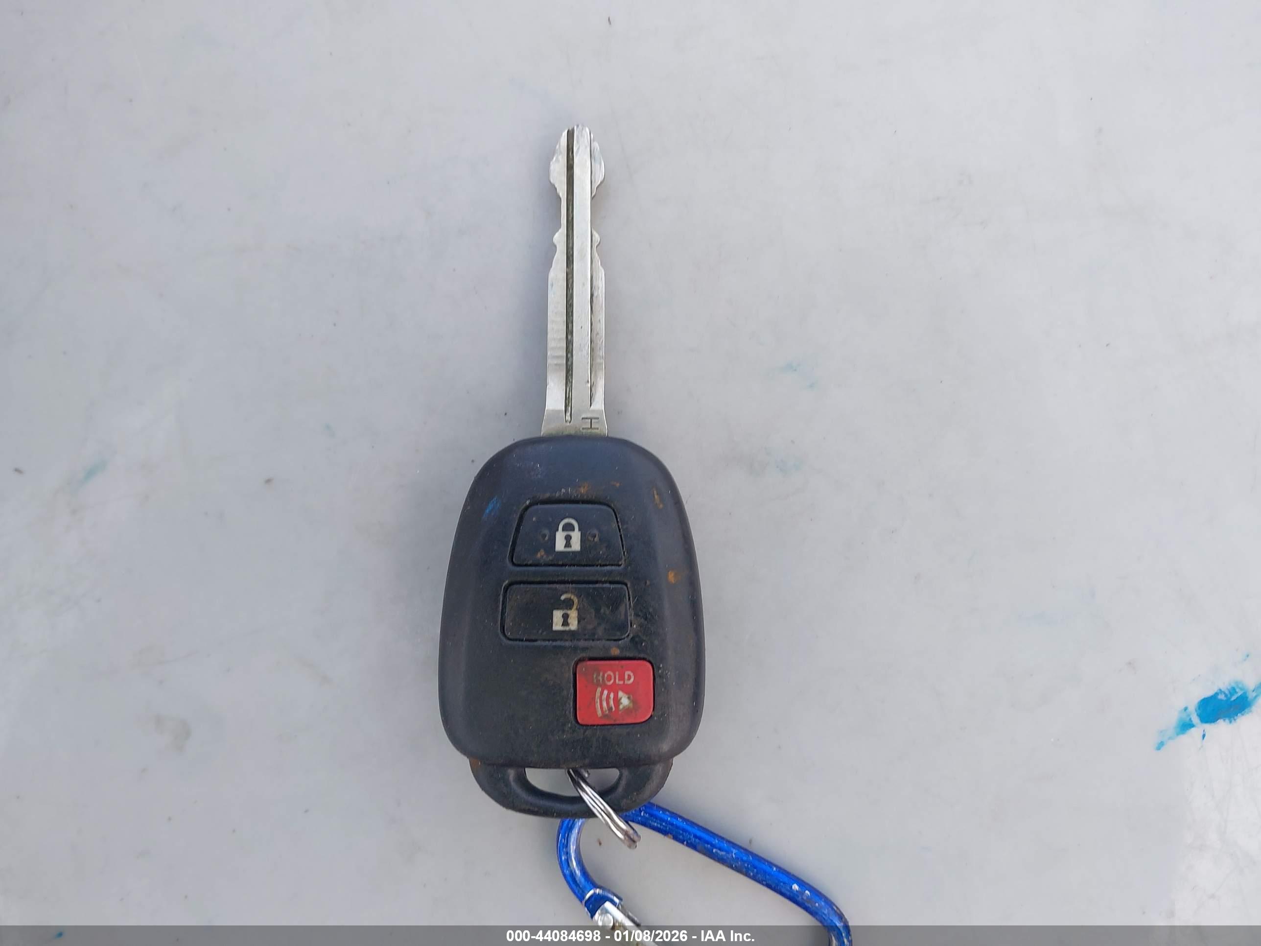 TOYOTA RAV4 image 11
