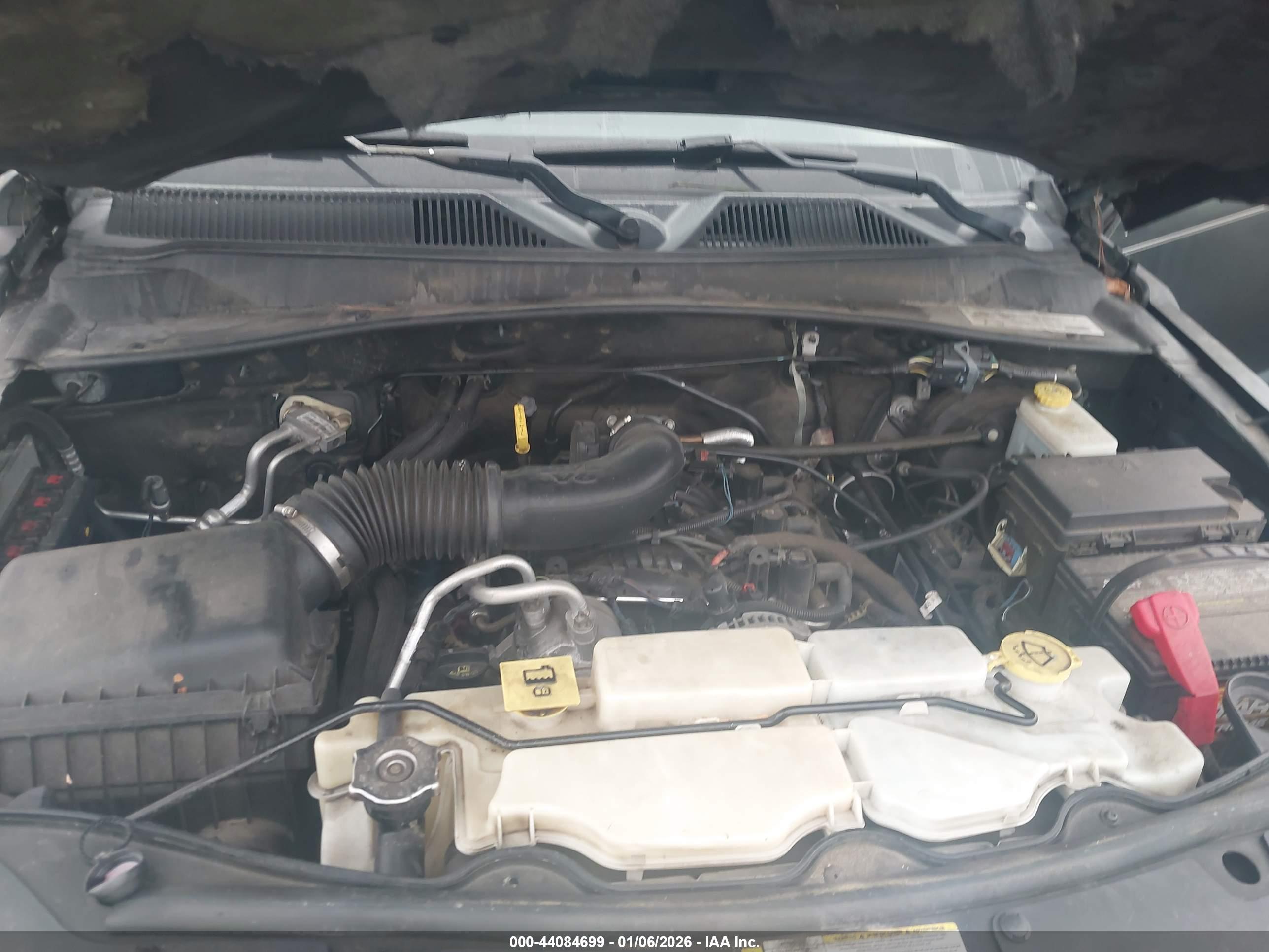 JEEP LIBERTY image 10