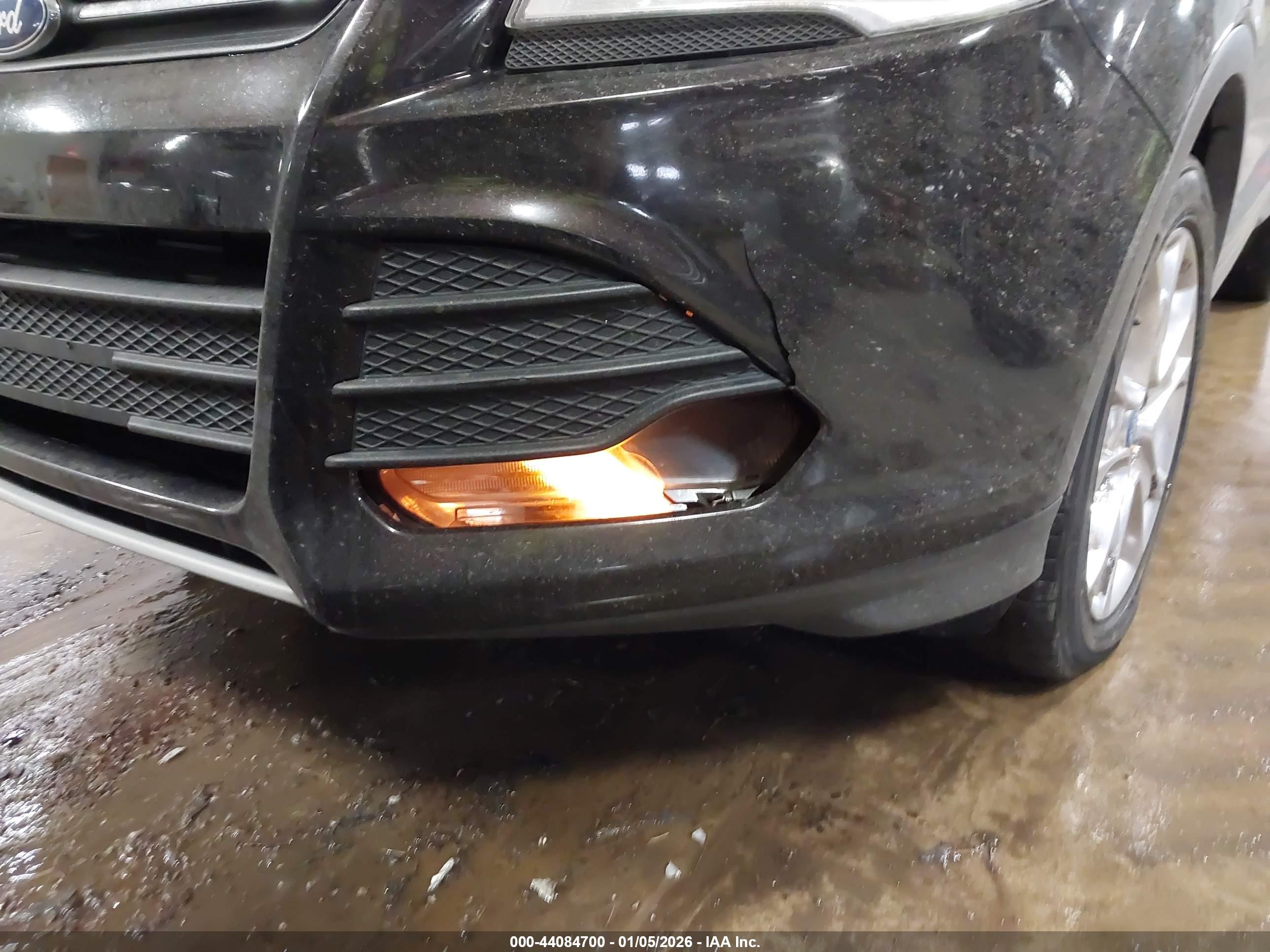 FORD ESCAPE image 6