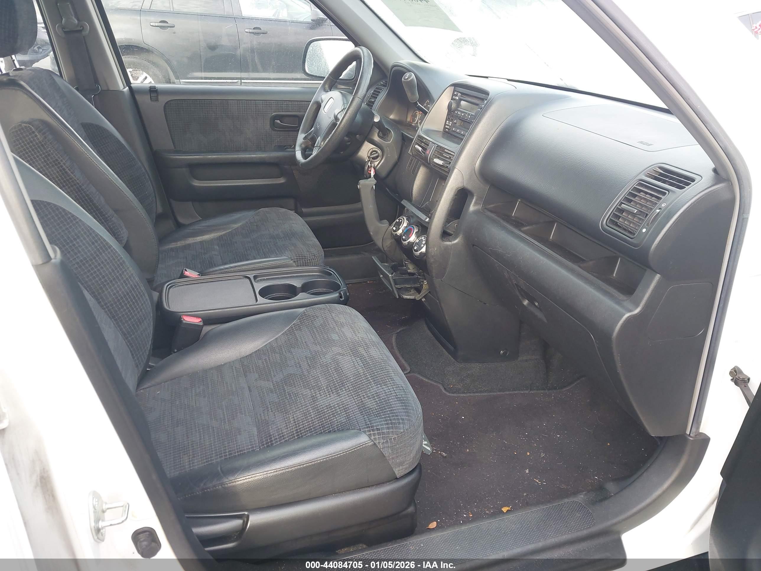 HONDA CR-V image 5
