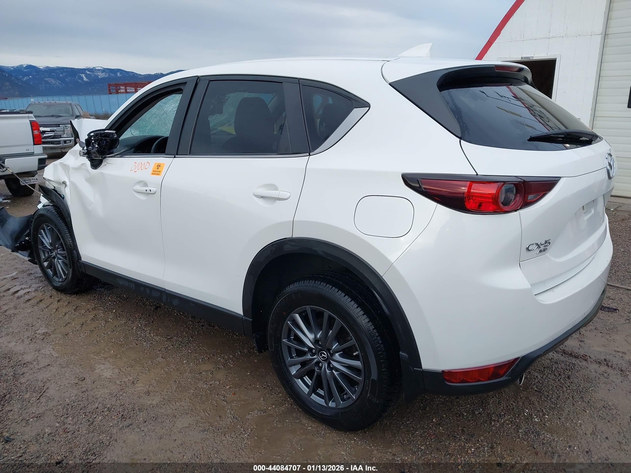 MAZDA CX-5 image 3