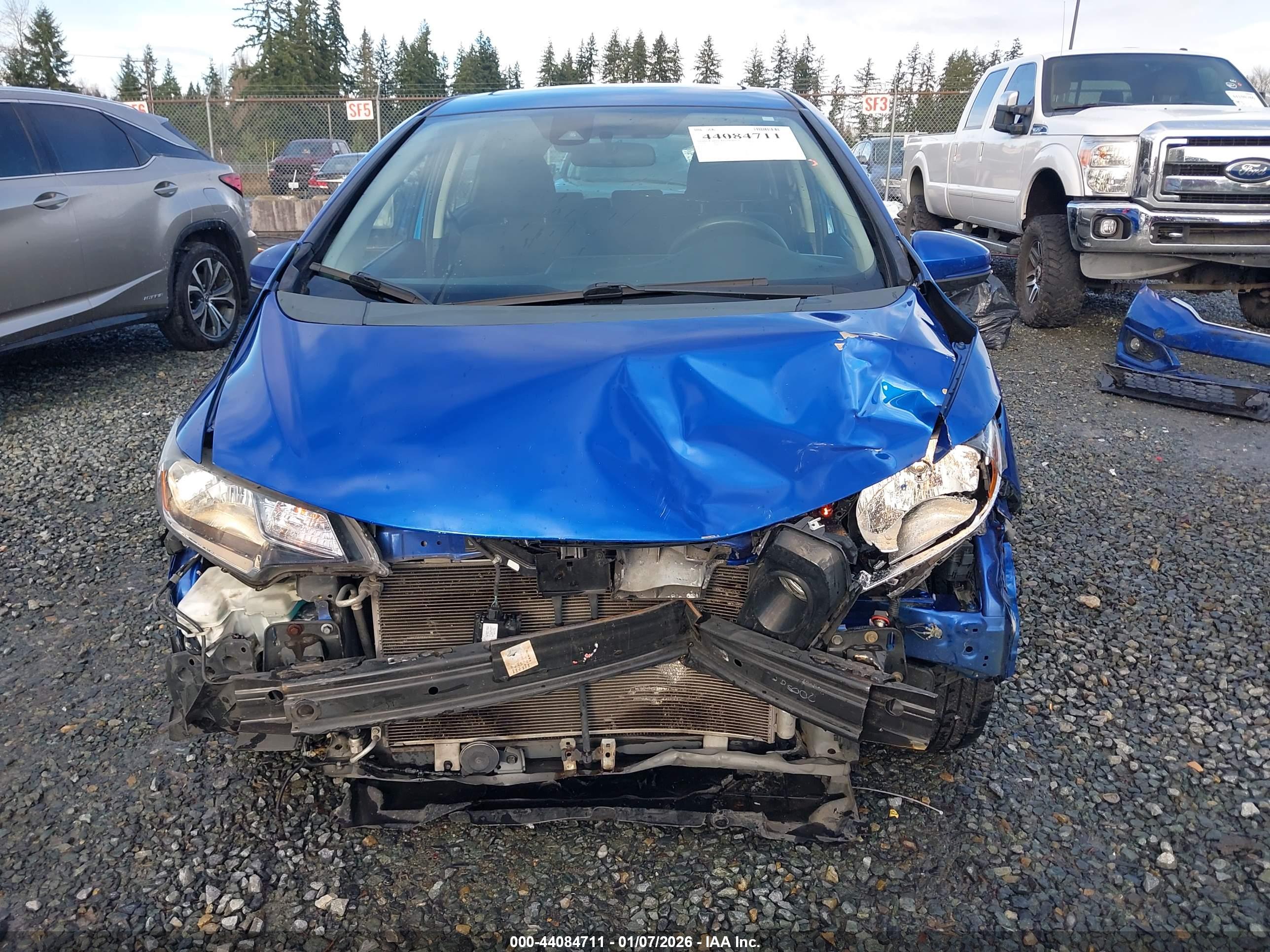 HONDA FIT image 6