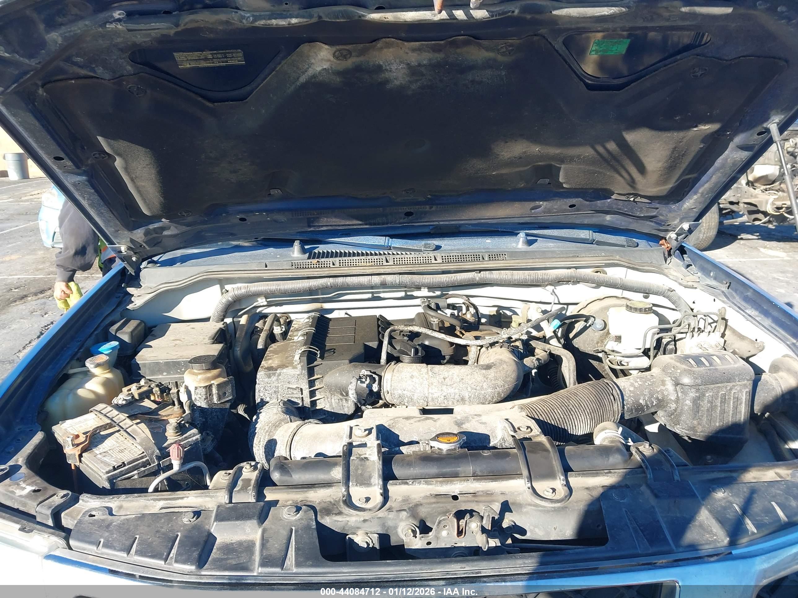 NISSAN FRONTIER image 10