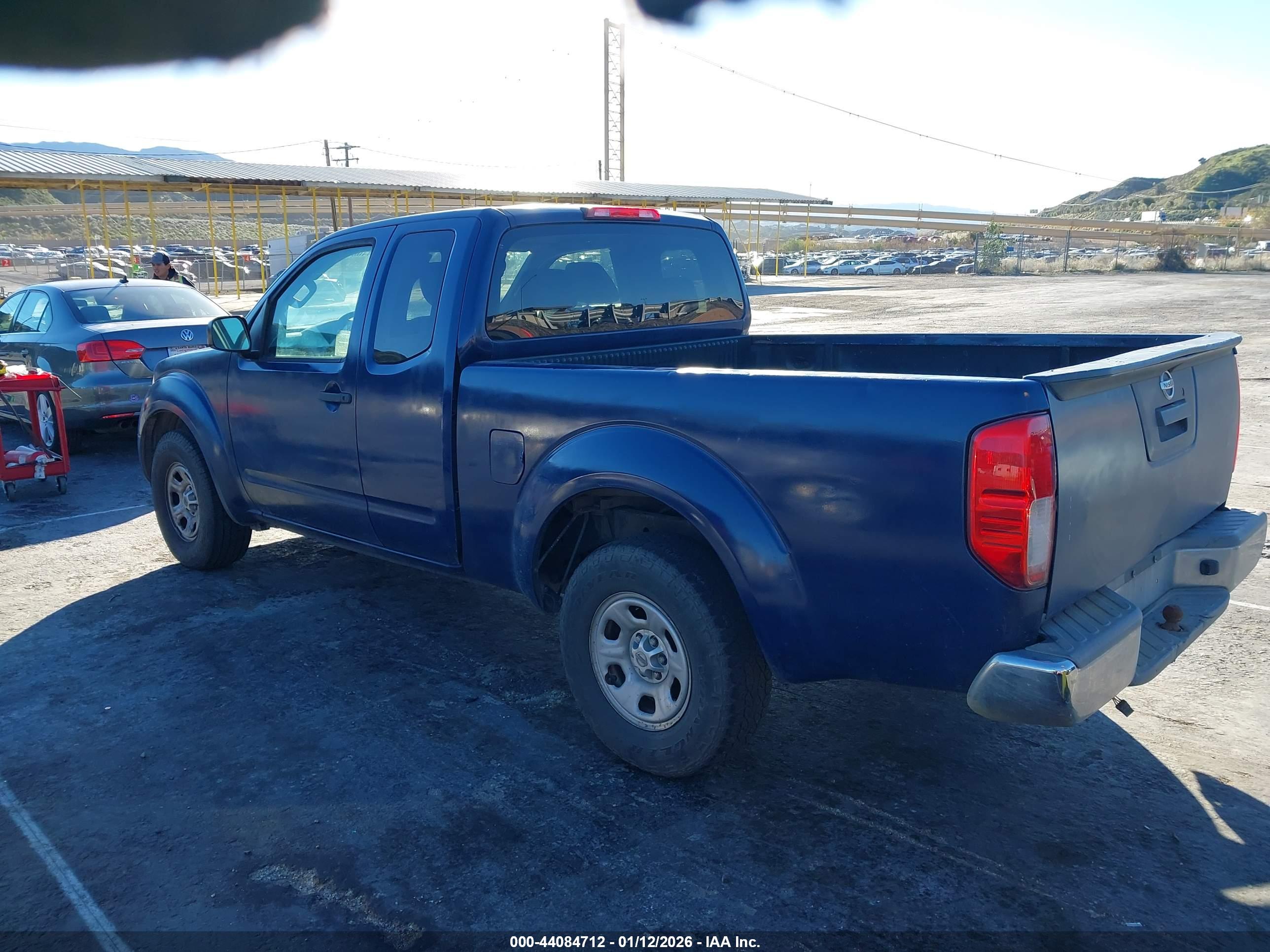 NISSAN FRONTIER image 3
