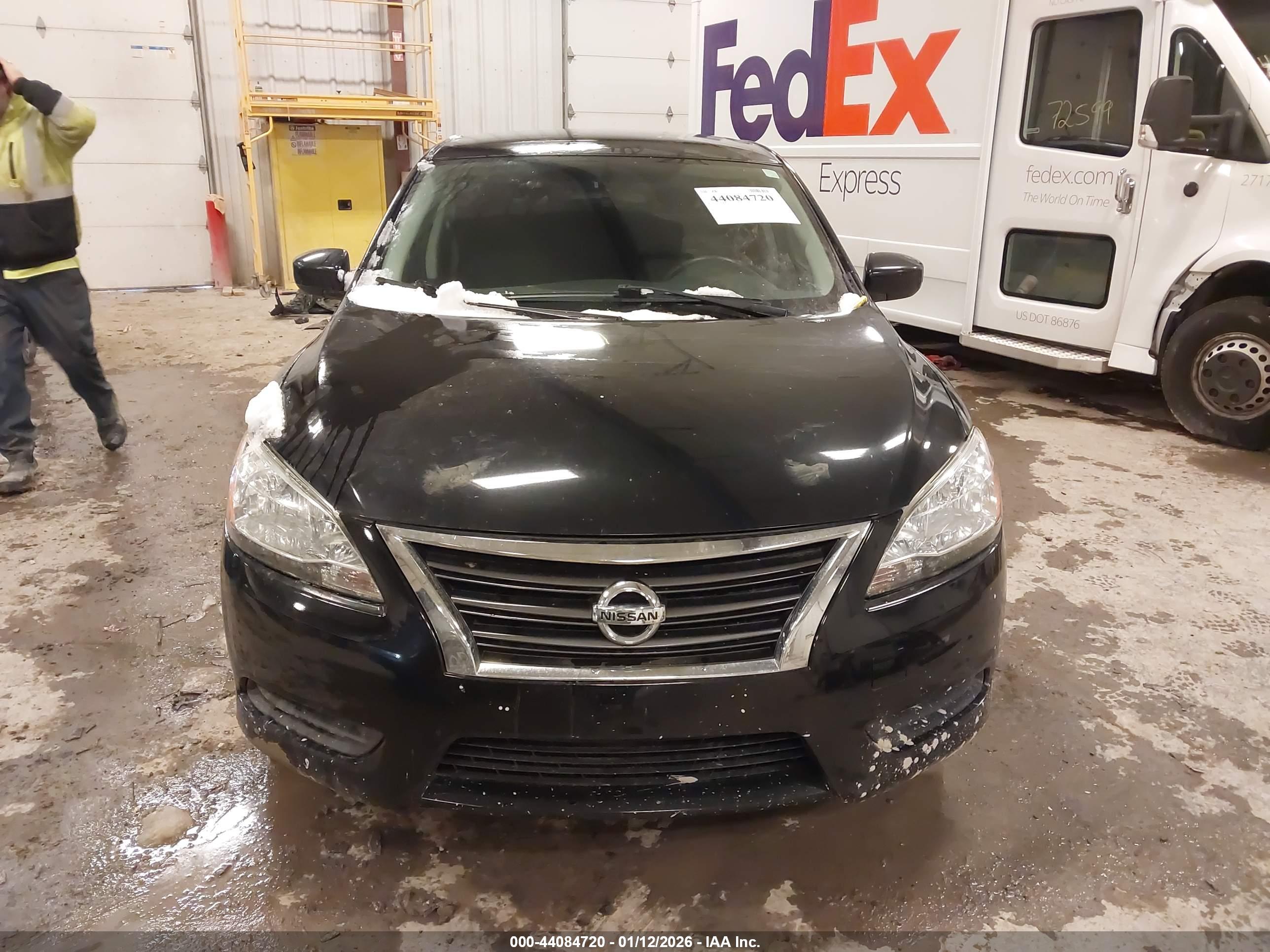NISSAN SENTRA image 6