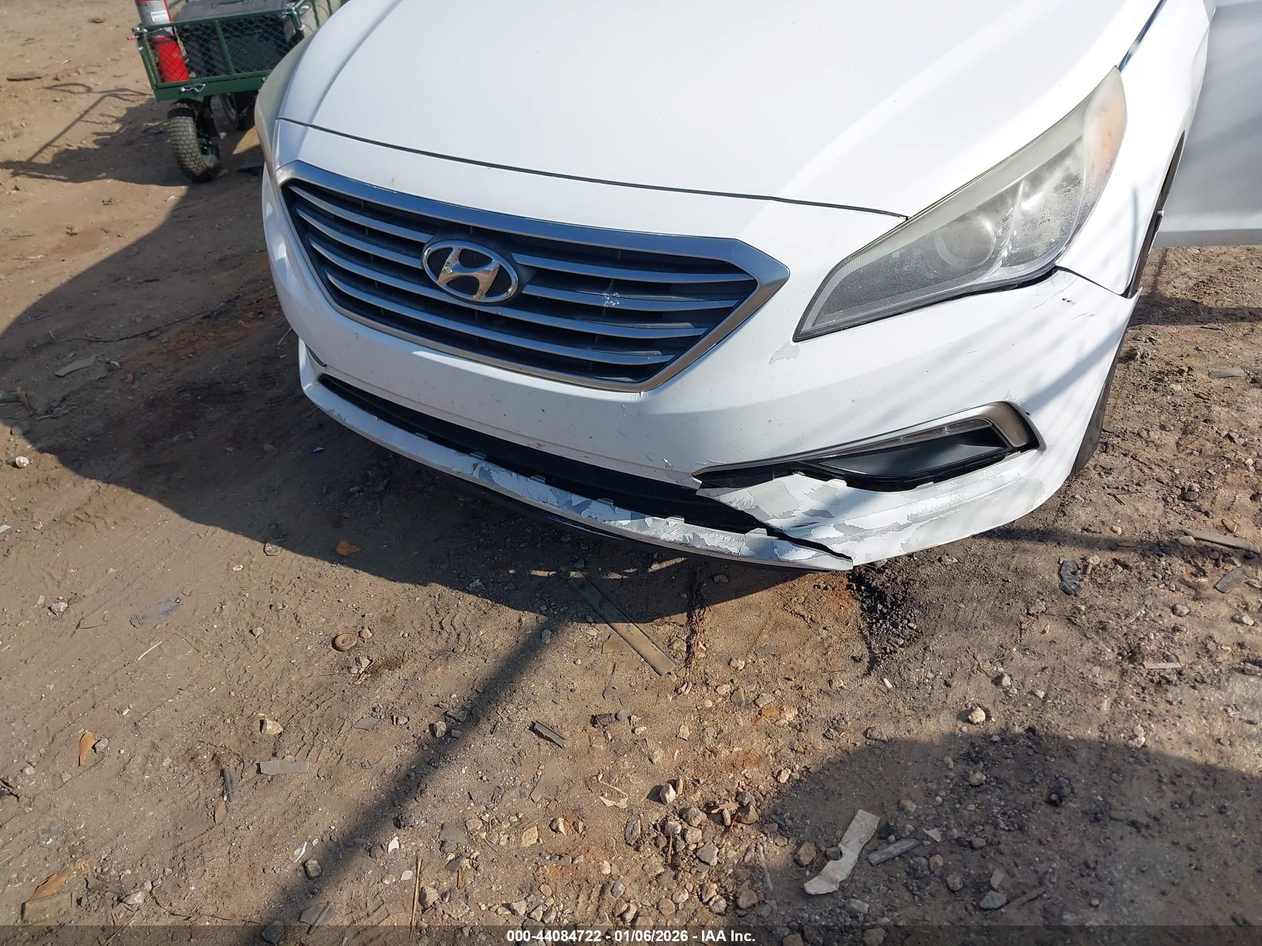HYUNDAI SONATA image 6