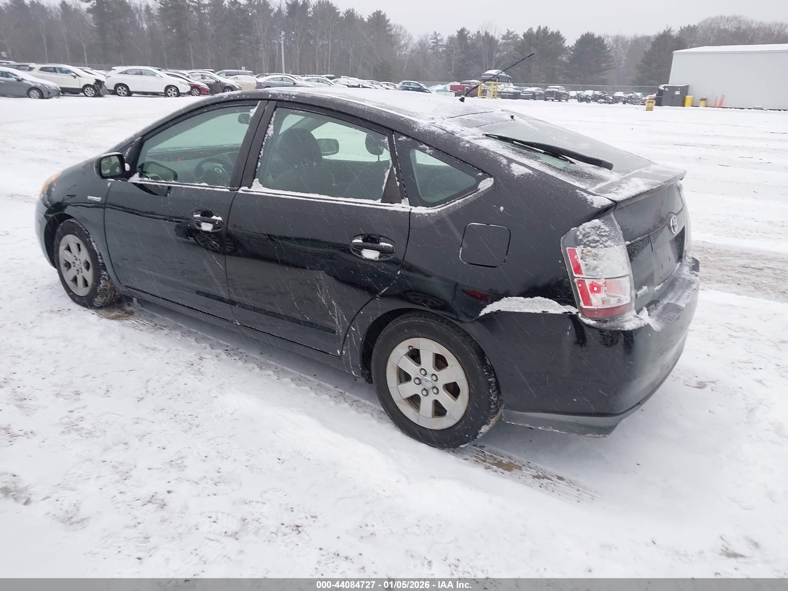 TOYOTA PRIUS image 3