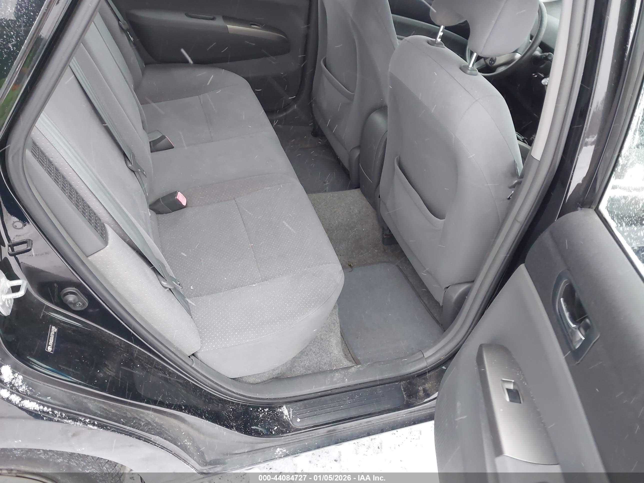 TOYOTA PRIUS image 8
