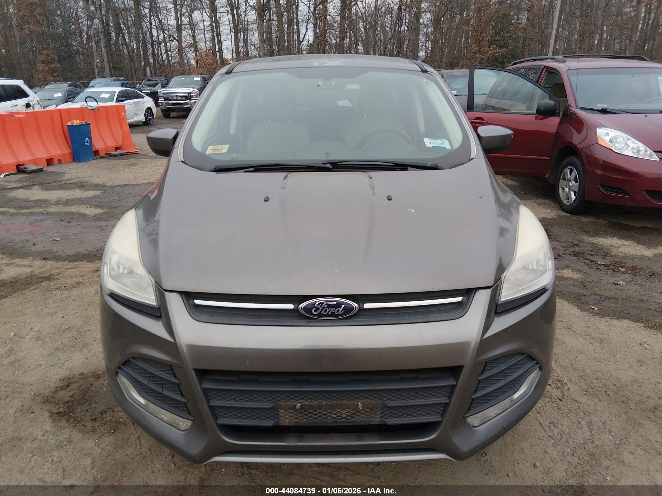 FORD ESCAPE image 6