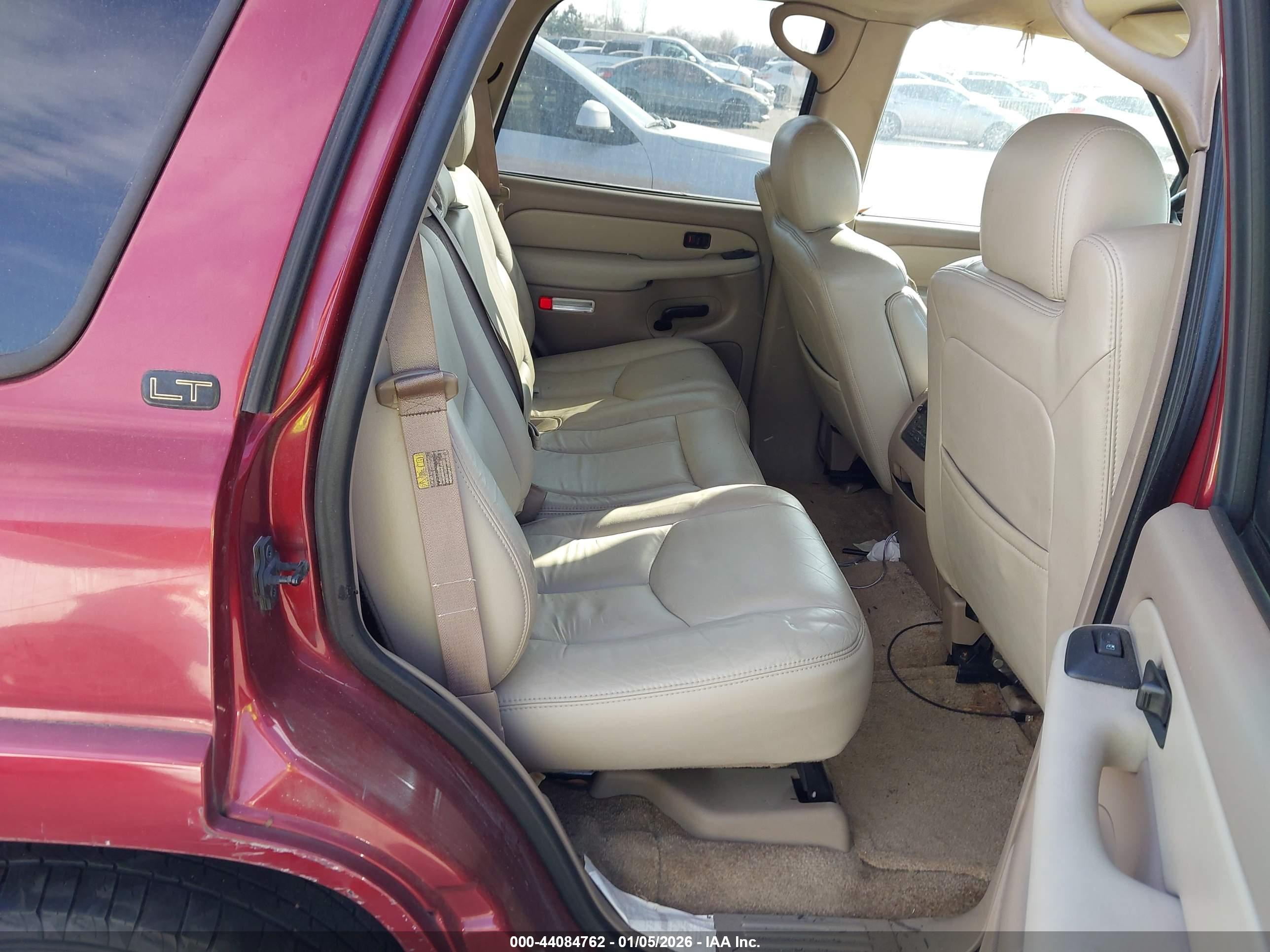 CHEVROLET TAHOE image 8