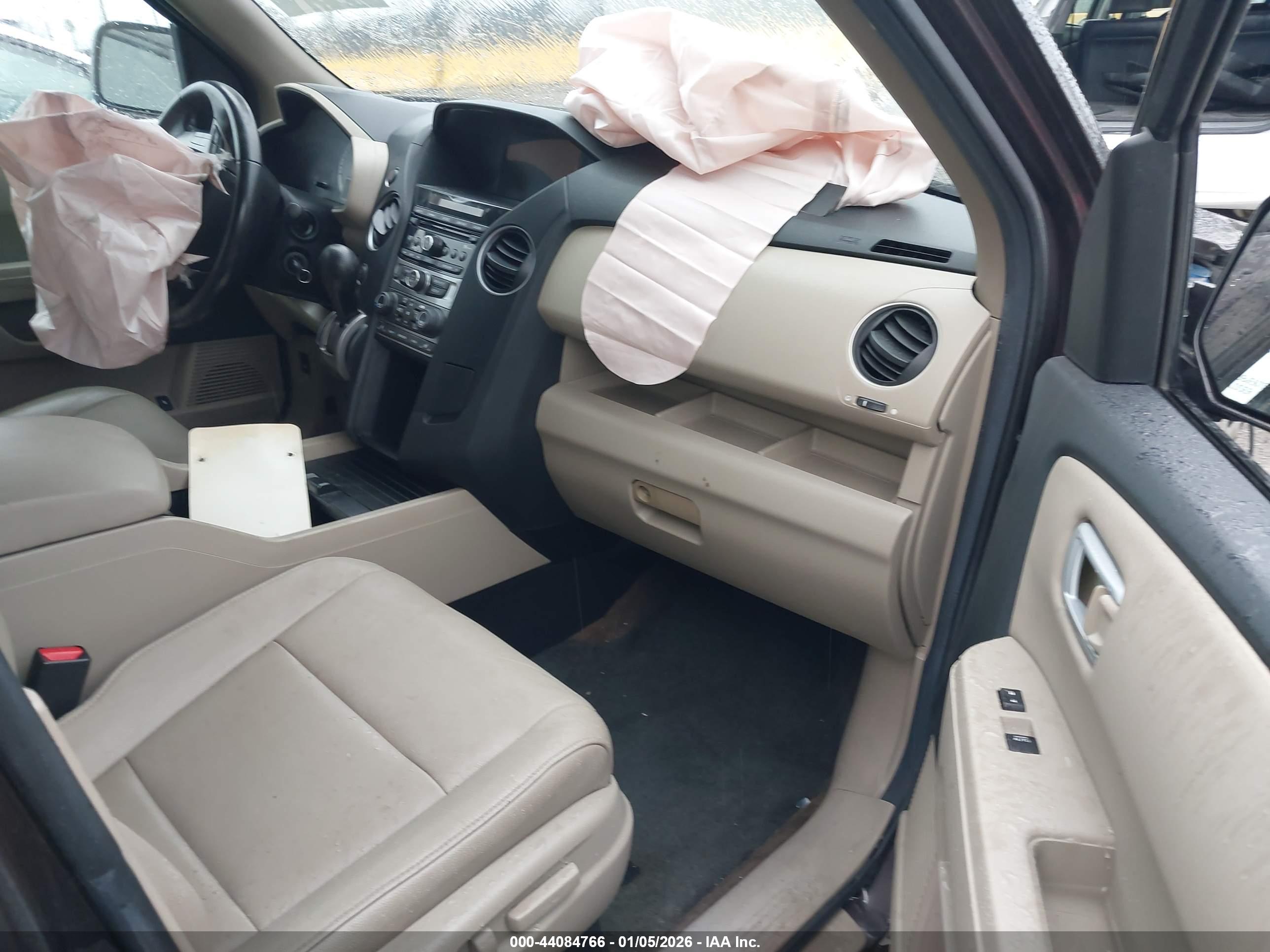 HONDA PILOT image 5
