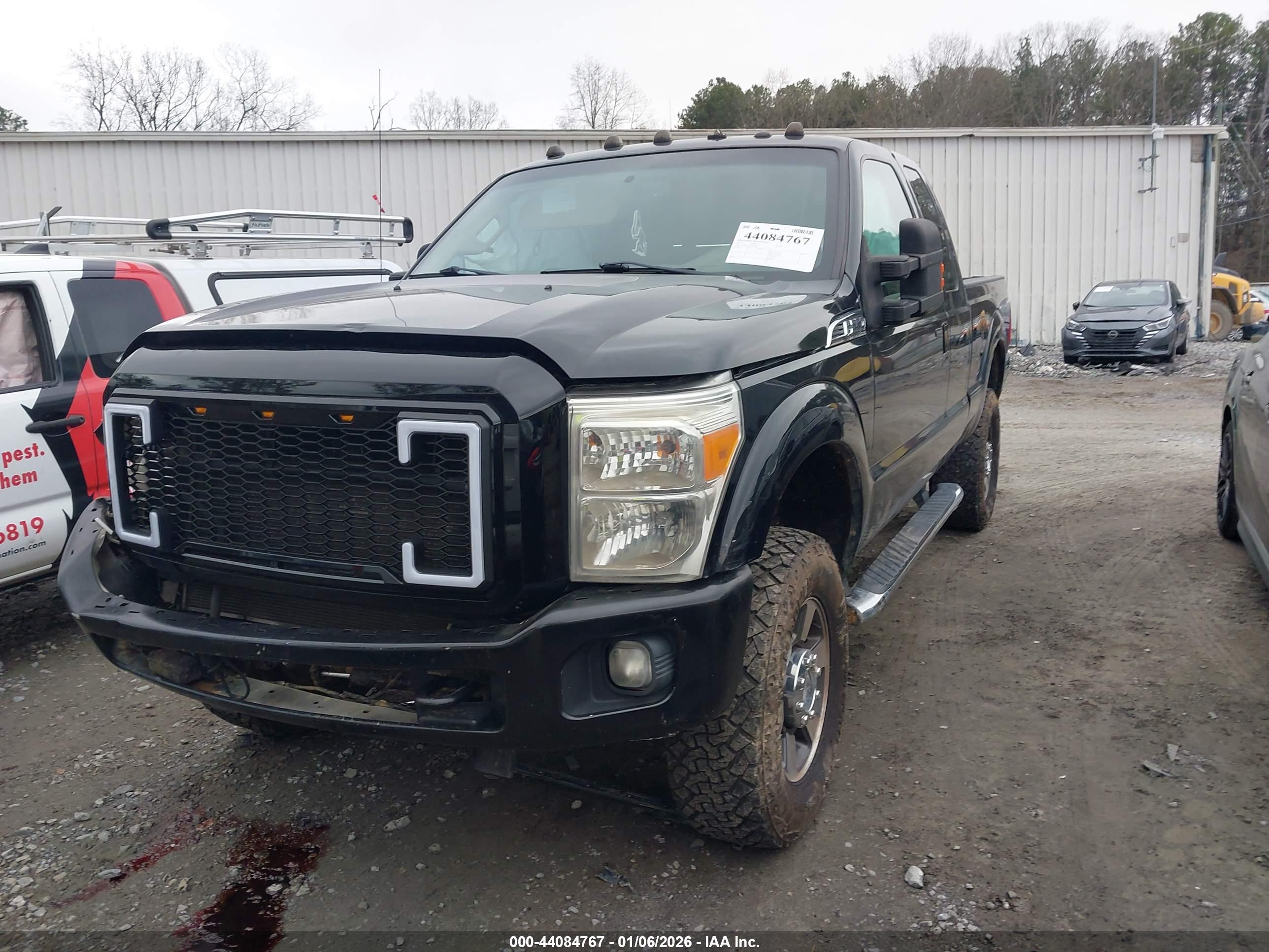 FORD F-250 image 2