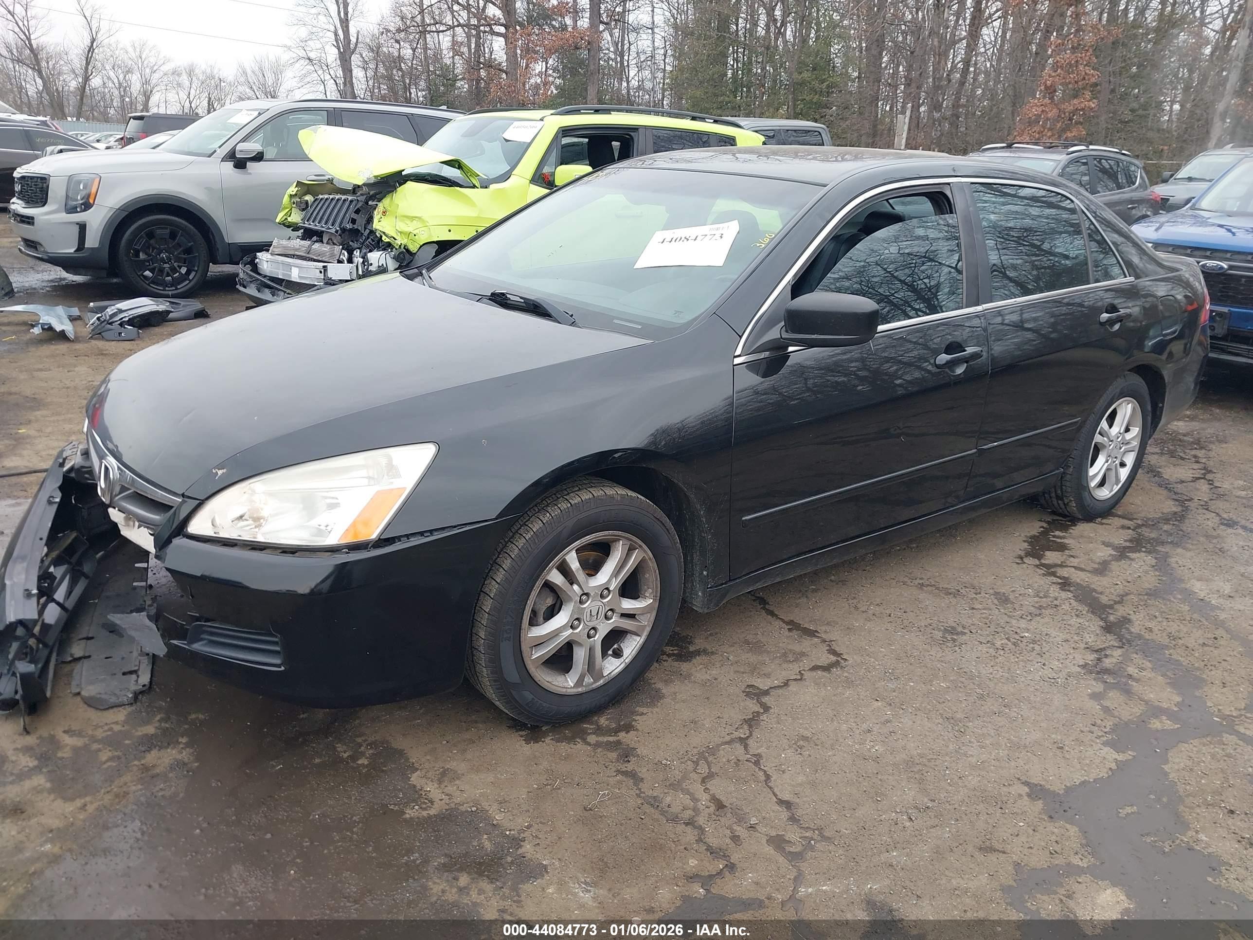 HONDA ACCORD image 2