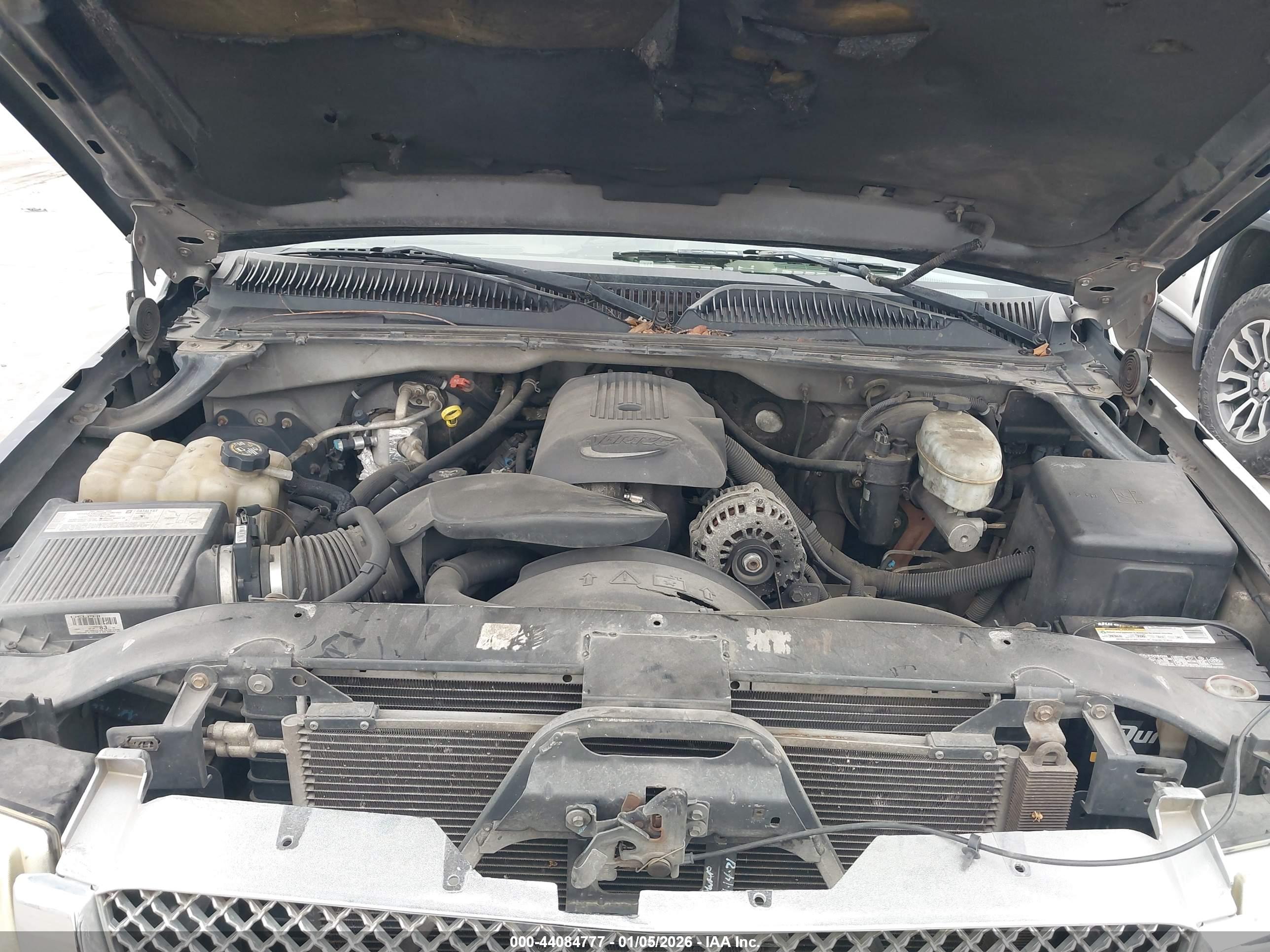 CHEVROLET SILVERADO image 10