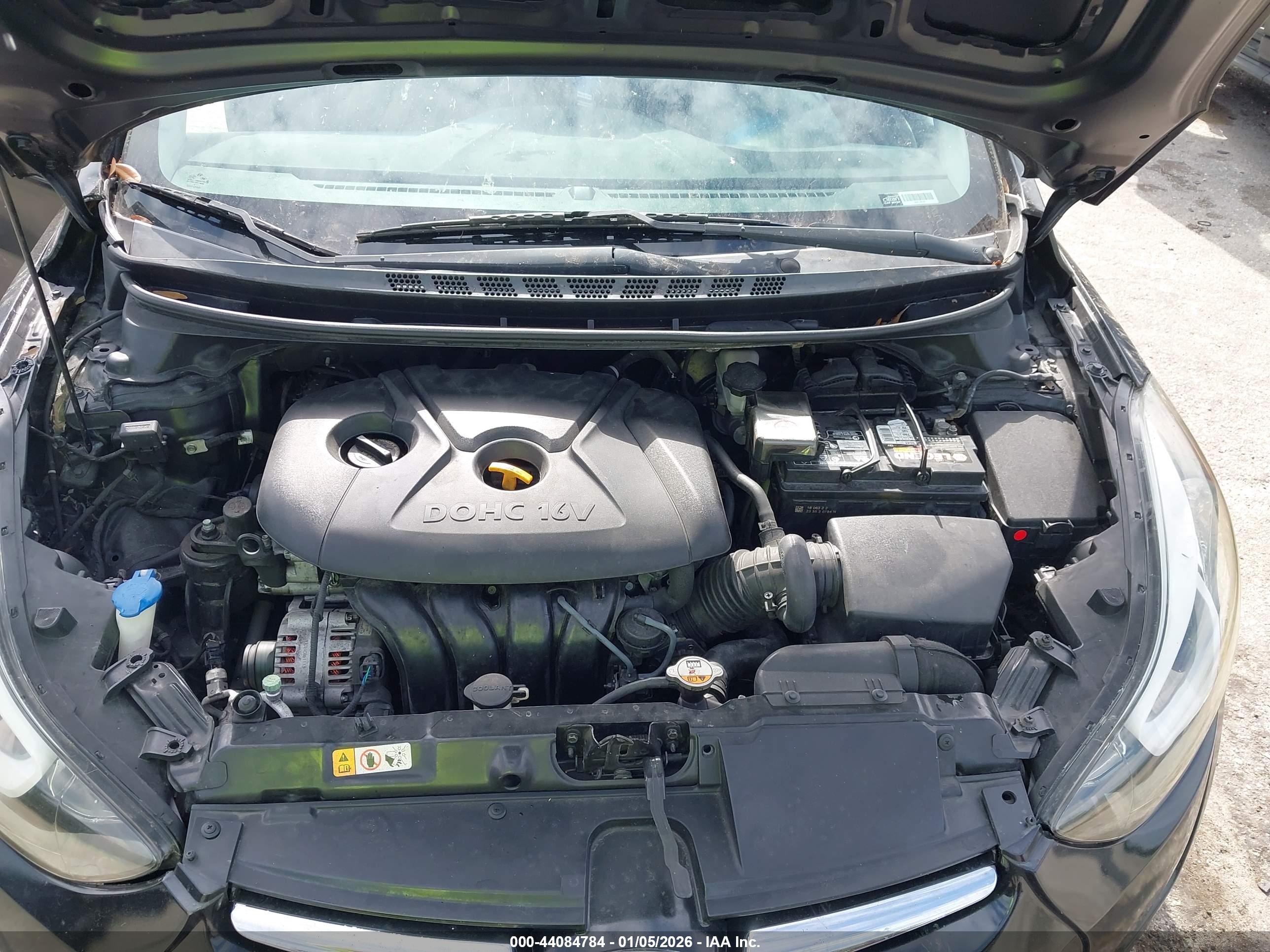 HYUNDAI ELANTRA image 10