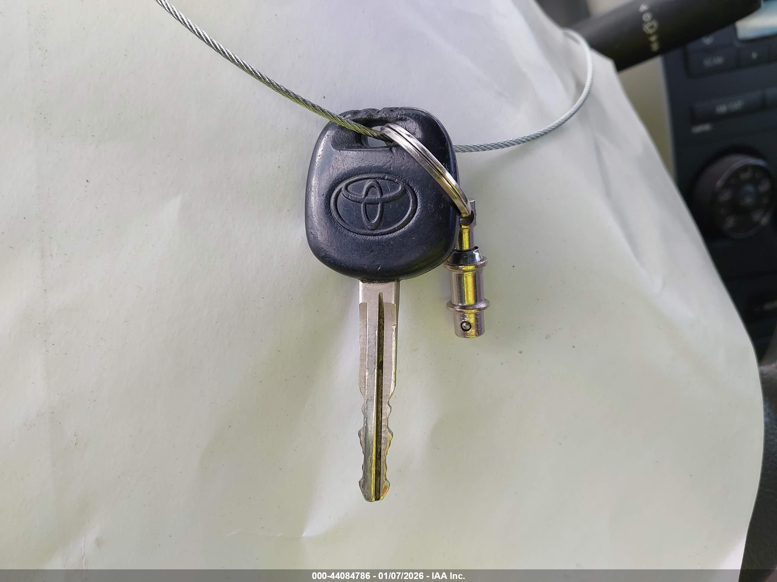 TOYOTA COROLLA image 11