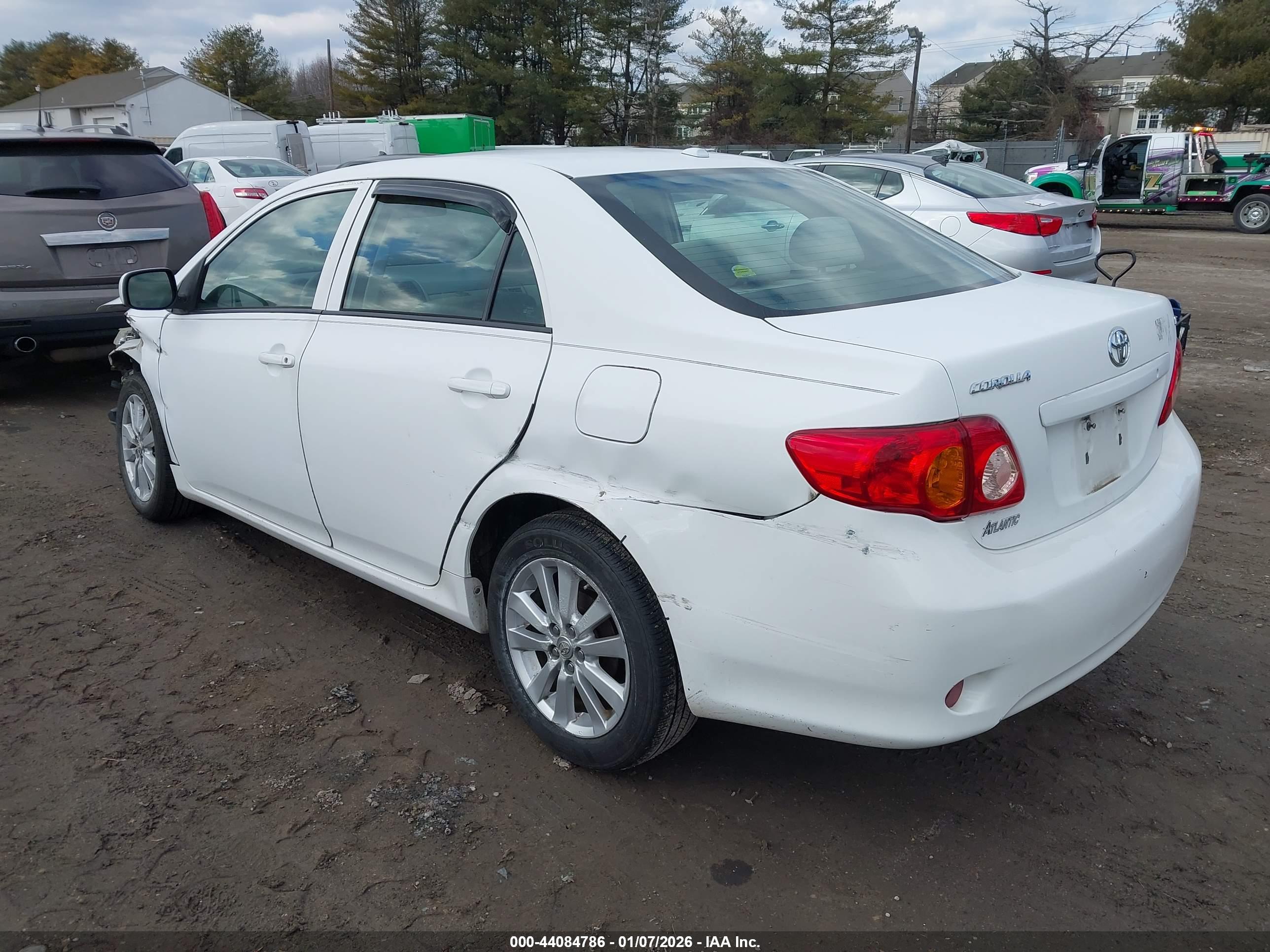 TOYOTA COROLLA image 3