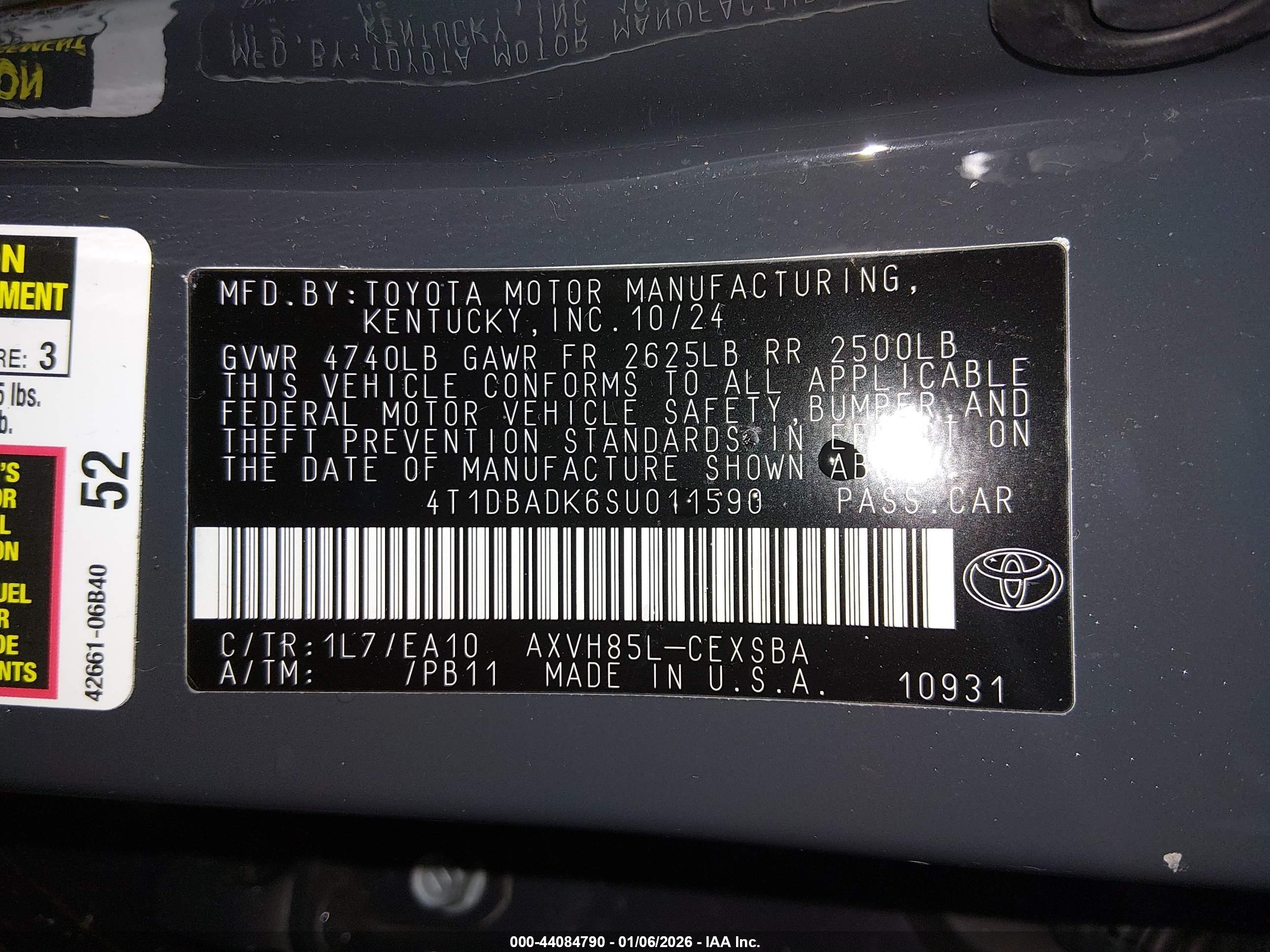 TOYOTA CAMRY image 9