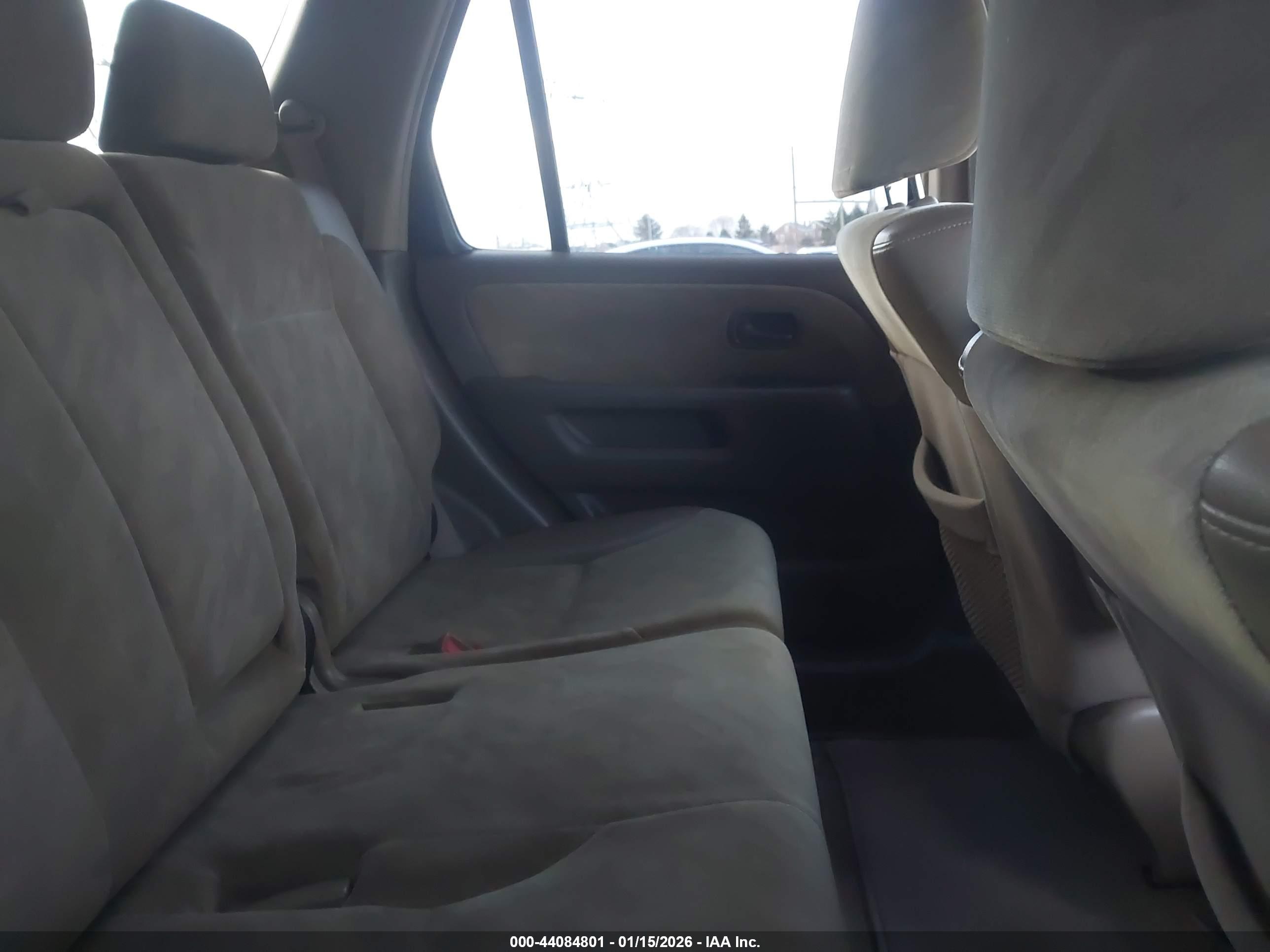 HONDA CR-V image 8
