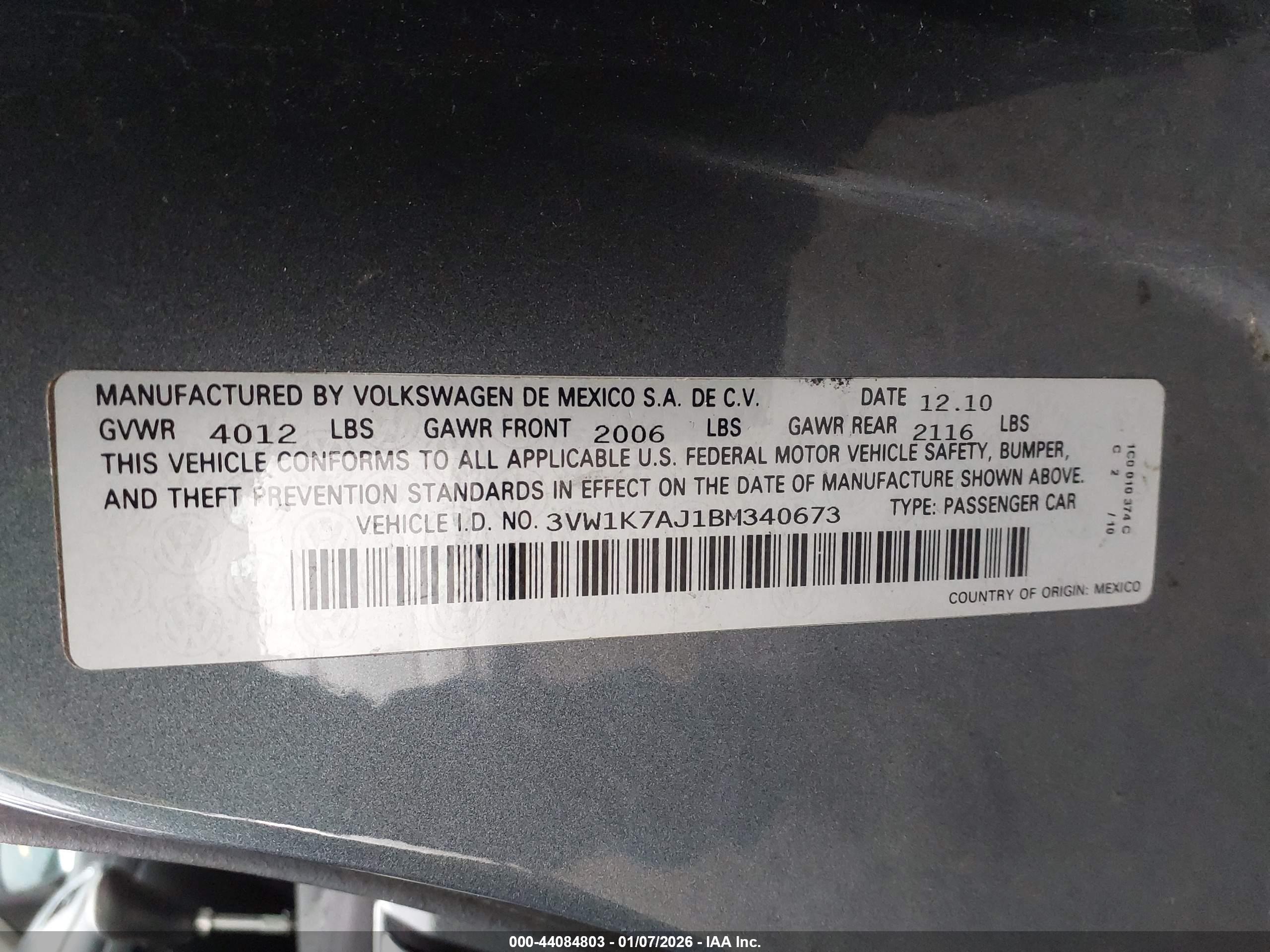 VOLKSWAGEN JETTA image 9