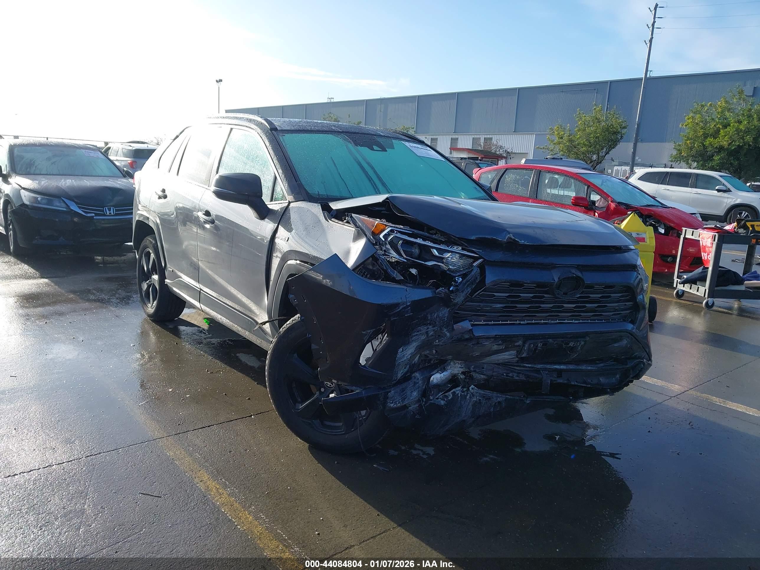 TOYOTA RAV4 image 6