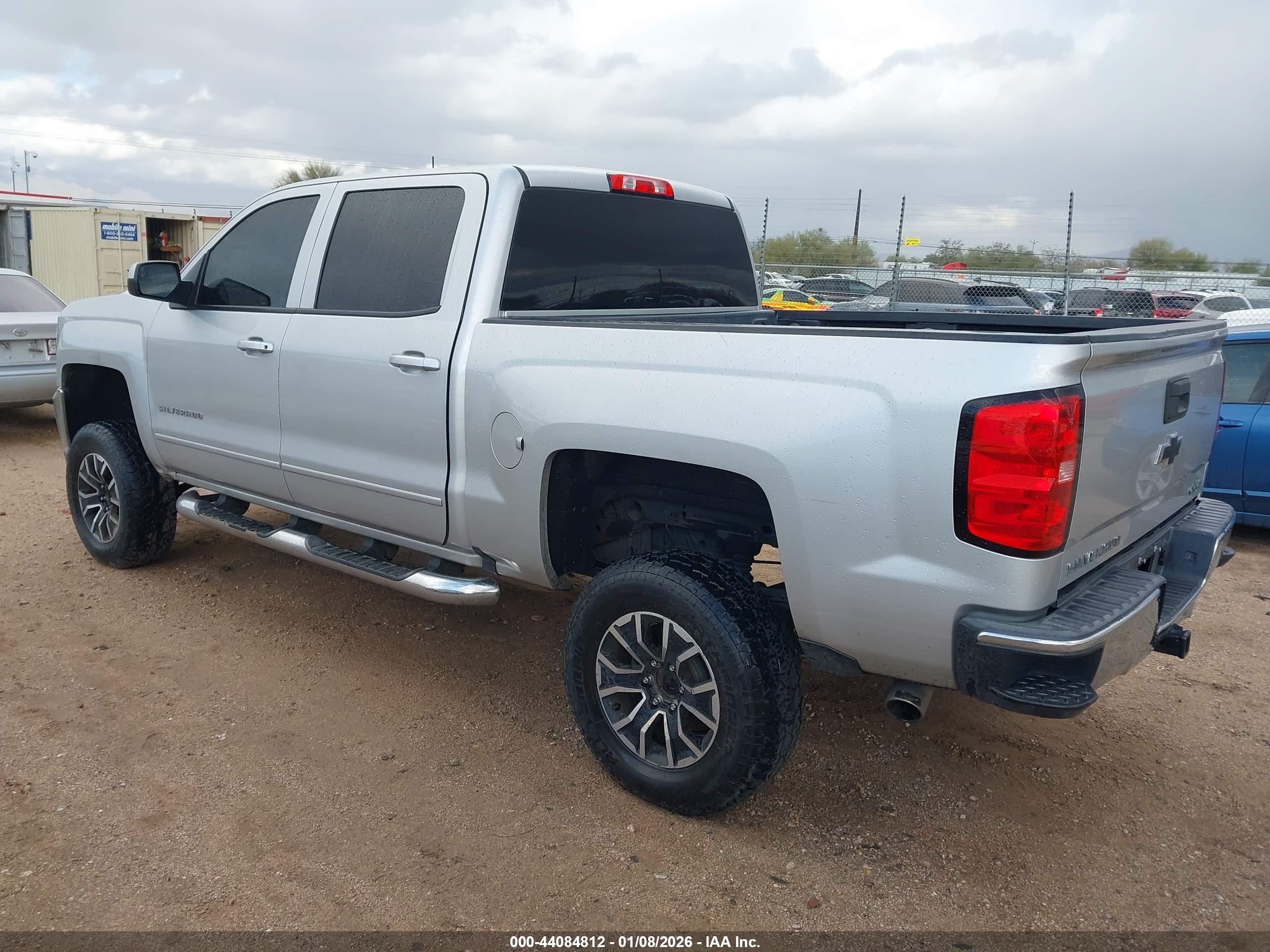 CHEVROLET SILVERADO image 3