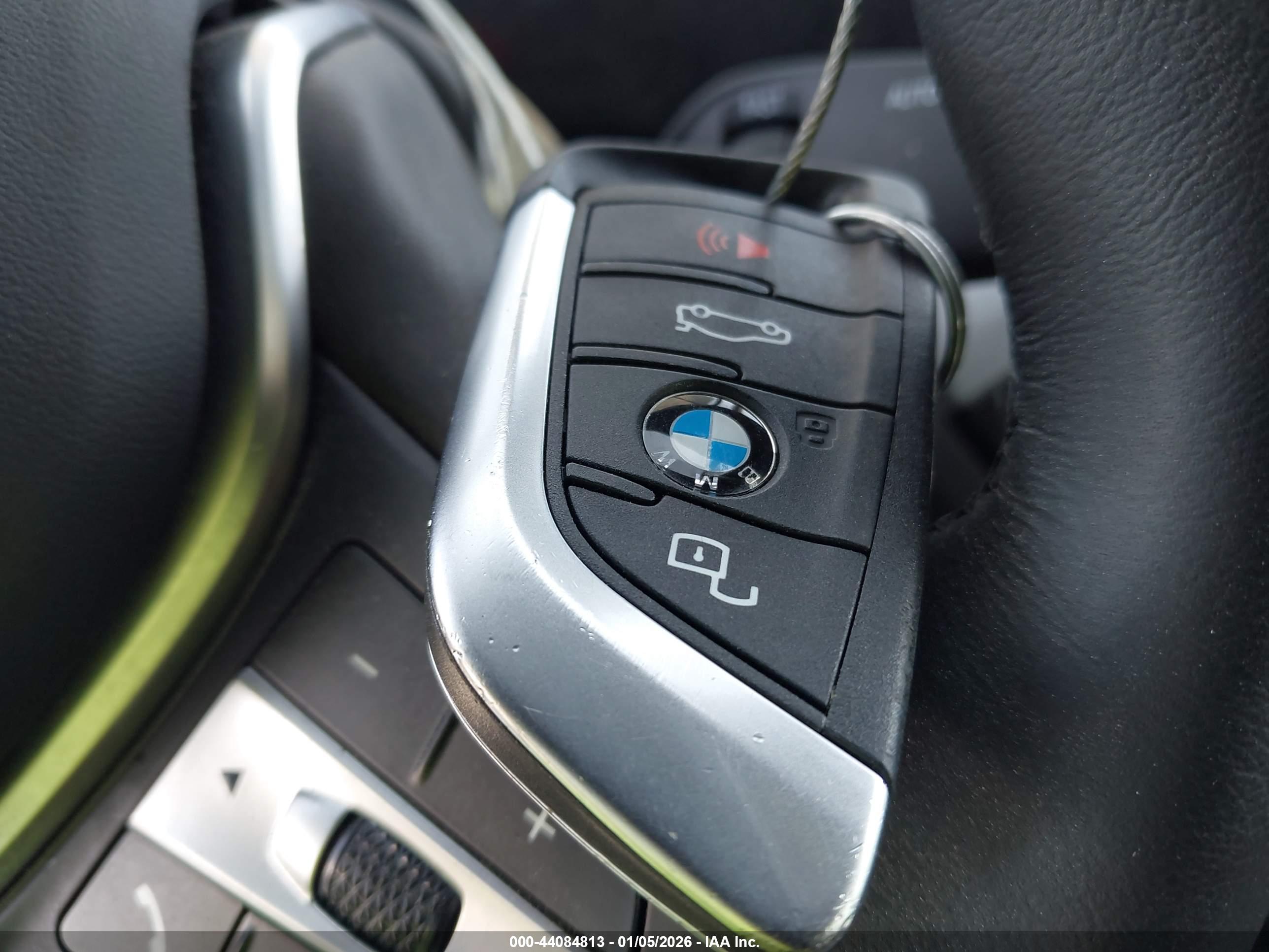 BMW 330I image 11